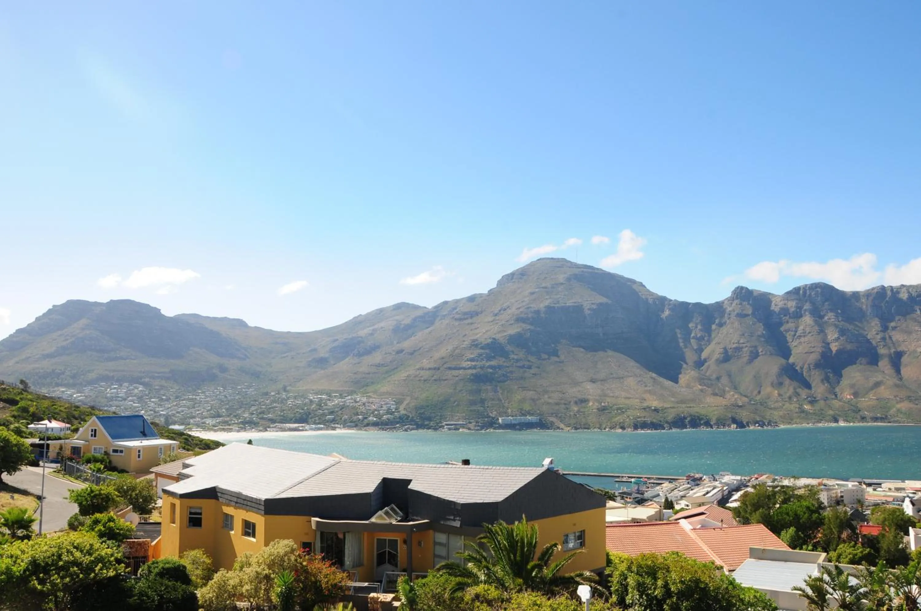 Hout Bay Breeze Guest House