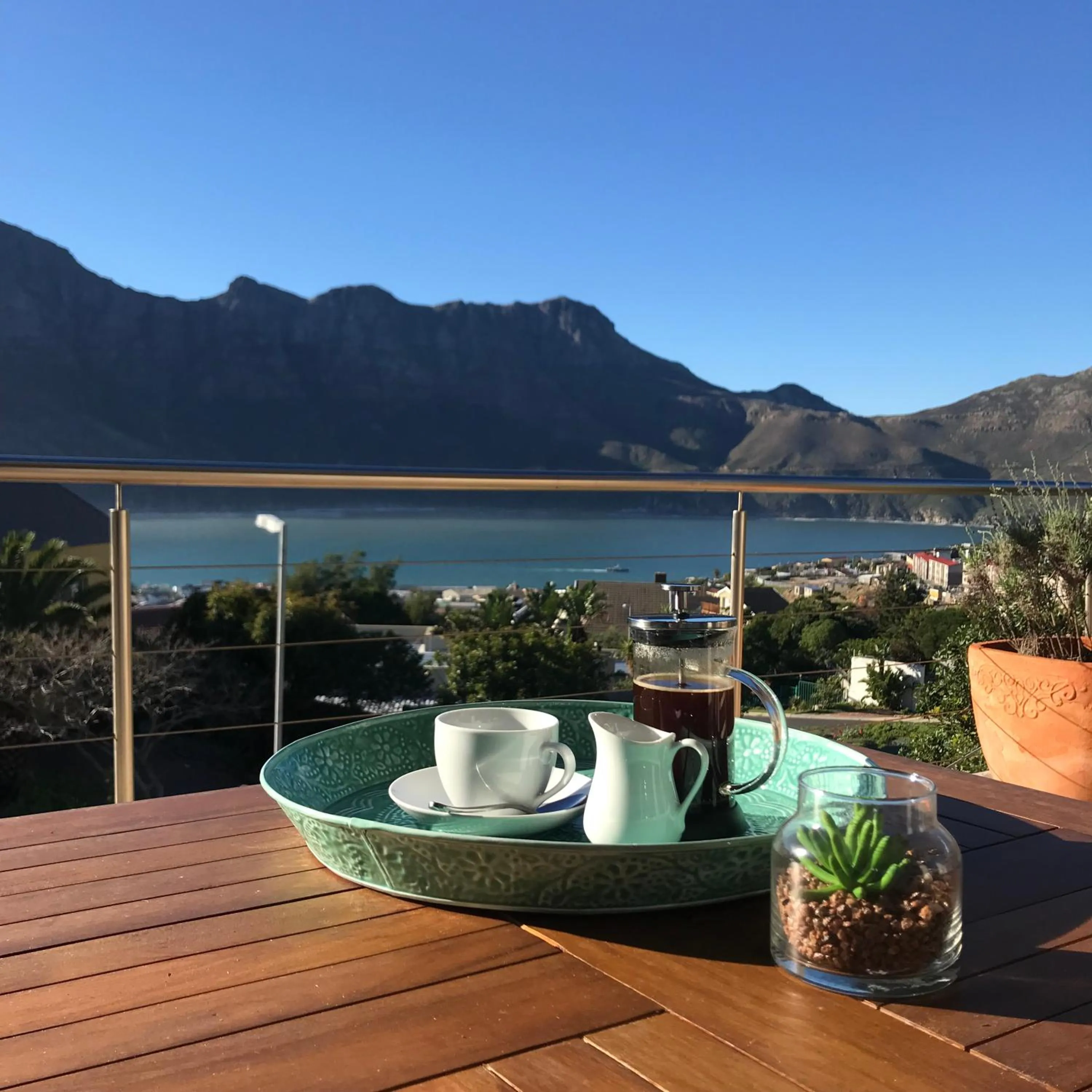 Hout Bay Breeze Guest House
