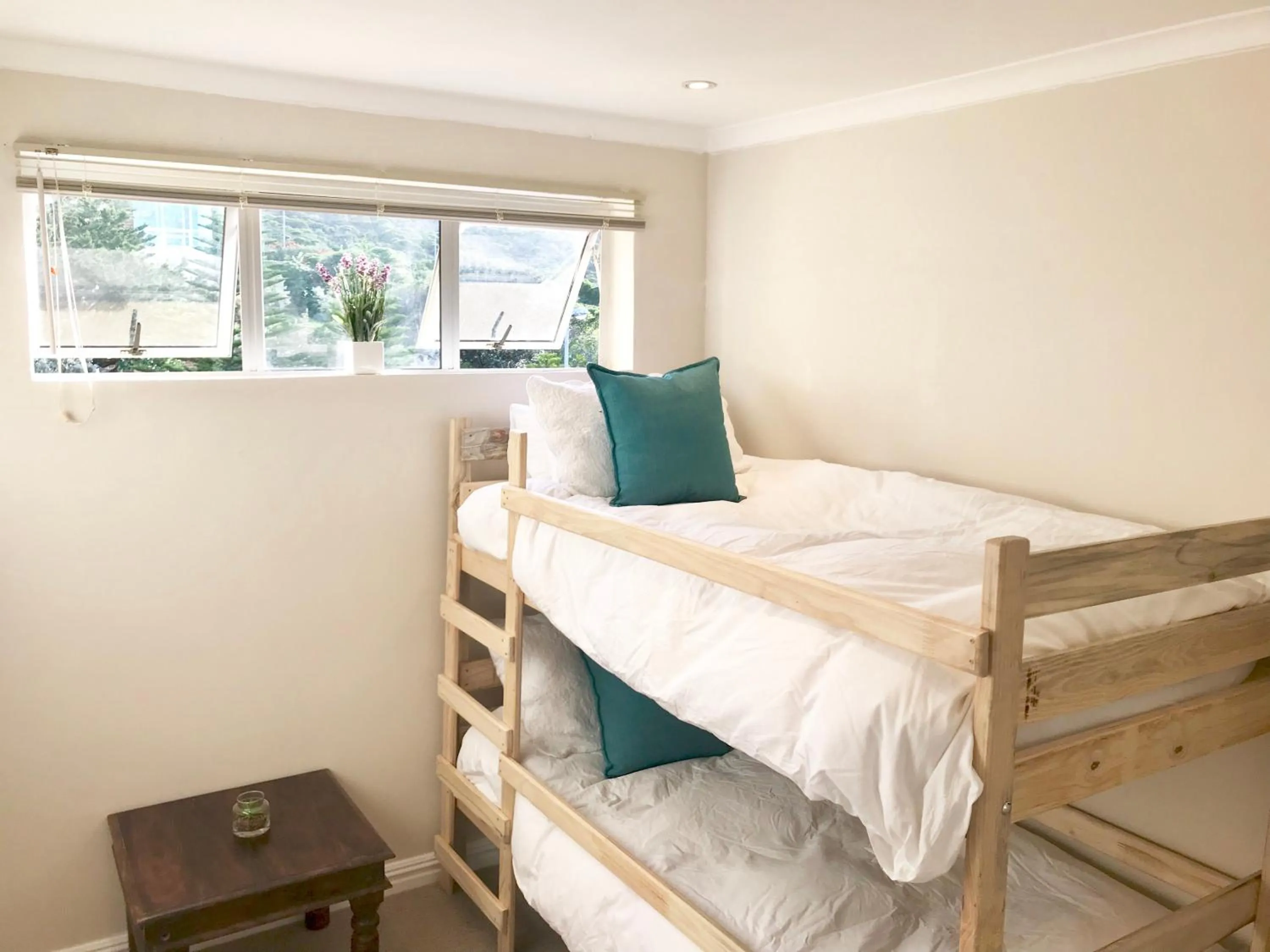 children, Bed in Hout Bay Breeze Guest House