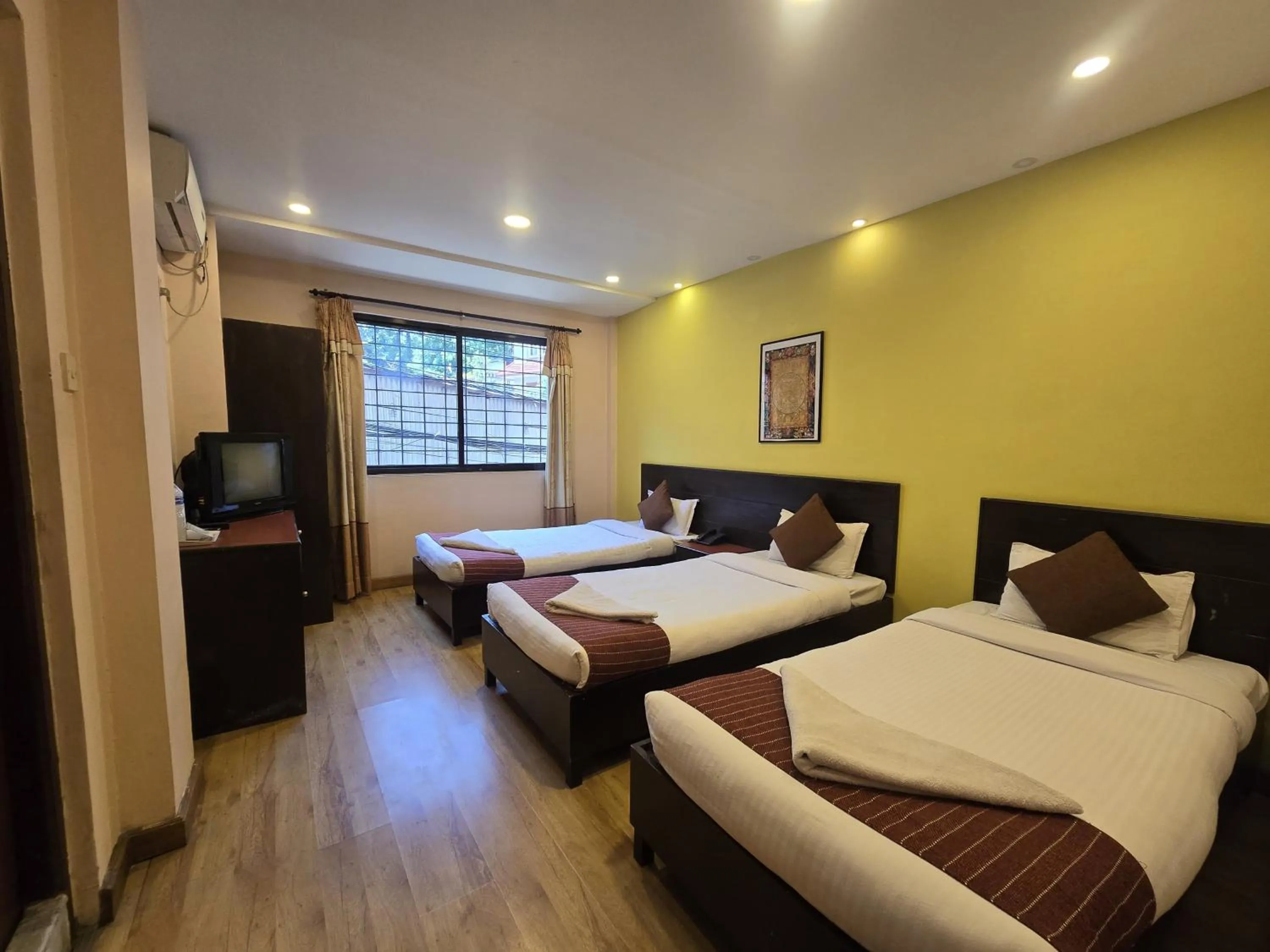 Bedroom, Bed in Cascade Hotel Kathmandu