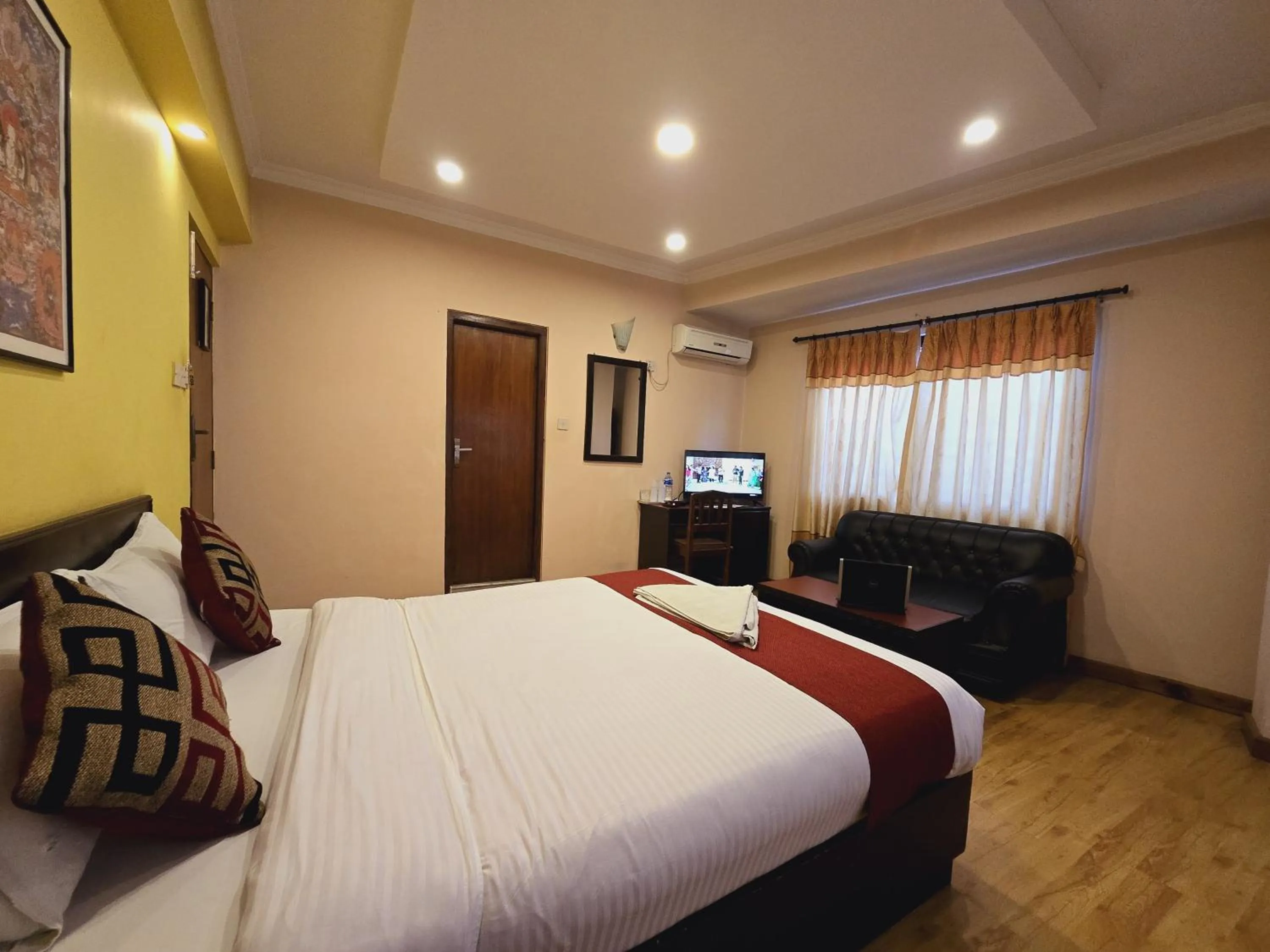 Bed in Cascade Hotel Kathmandu