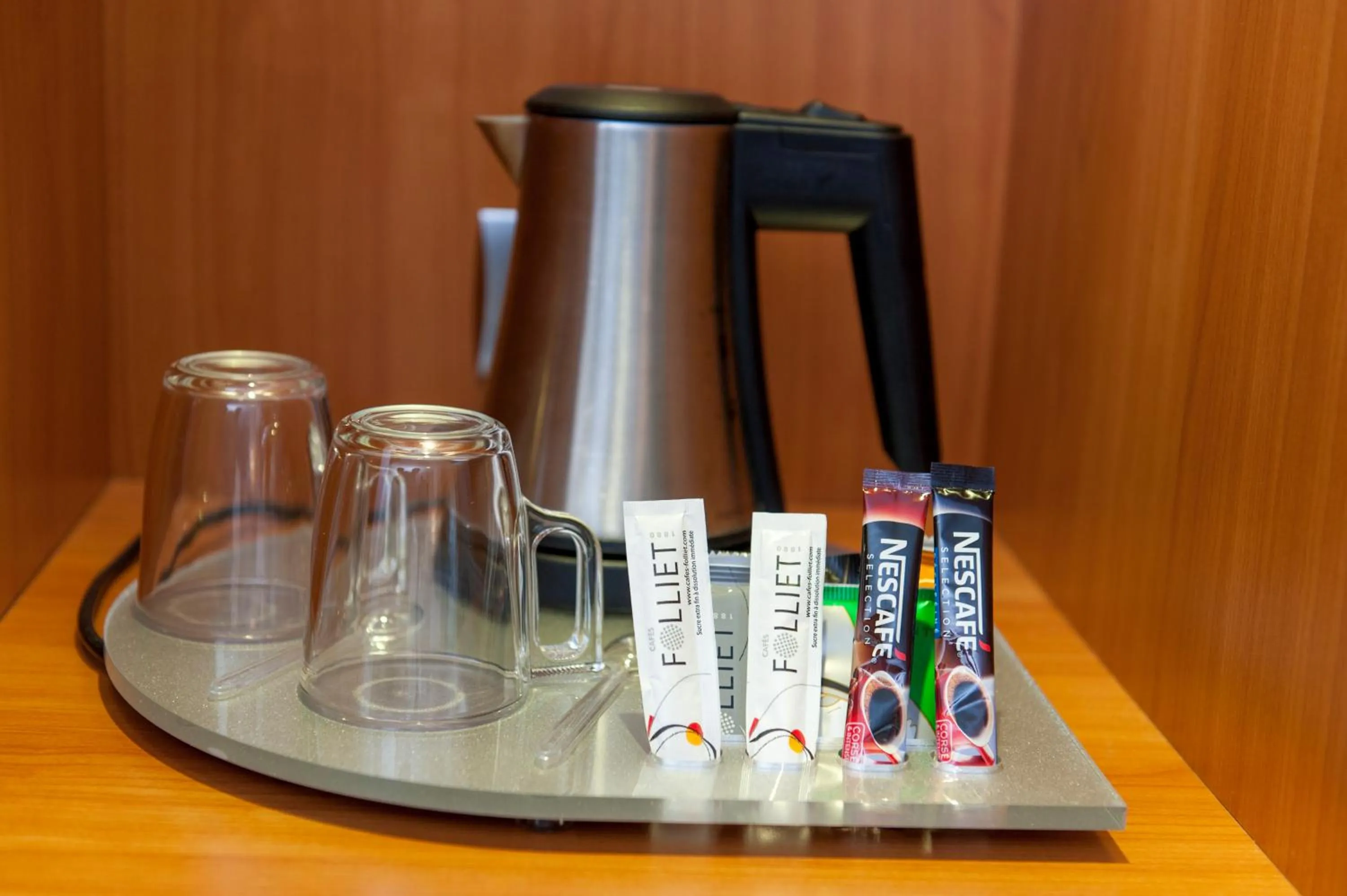 Coffee/tea facilities in Brit Hotel Belfort Centre-Le Boreal