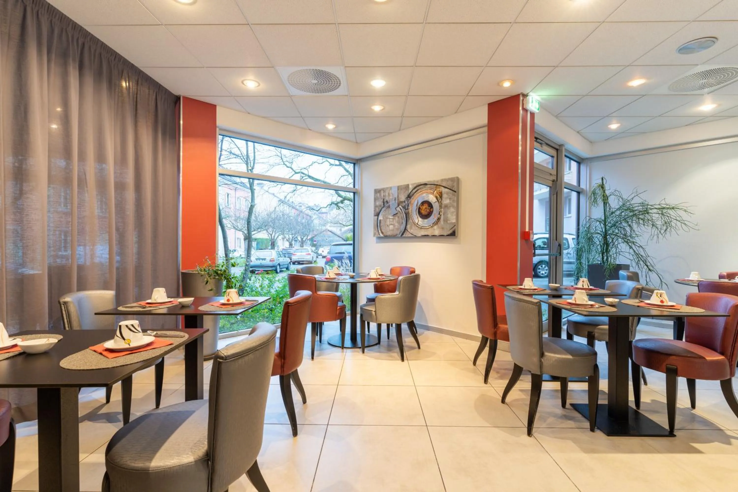 Breakfast in Brit Hotel Belfort Centre-Le Boreal