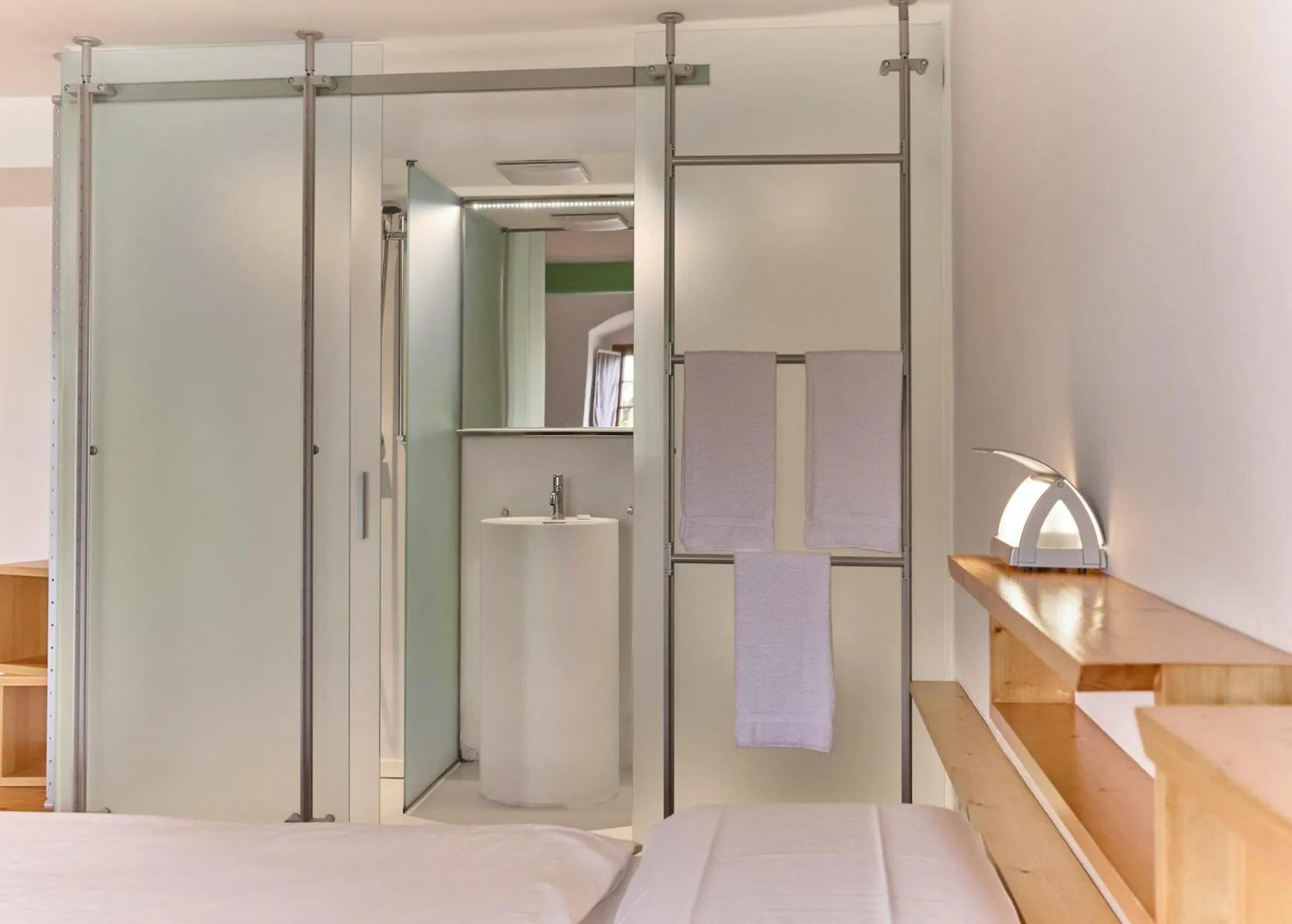 Bathroom, Bed in Castel Pergine