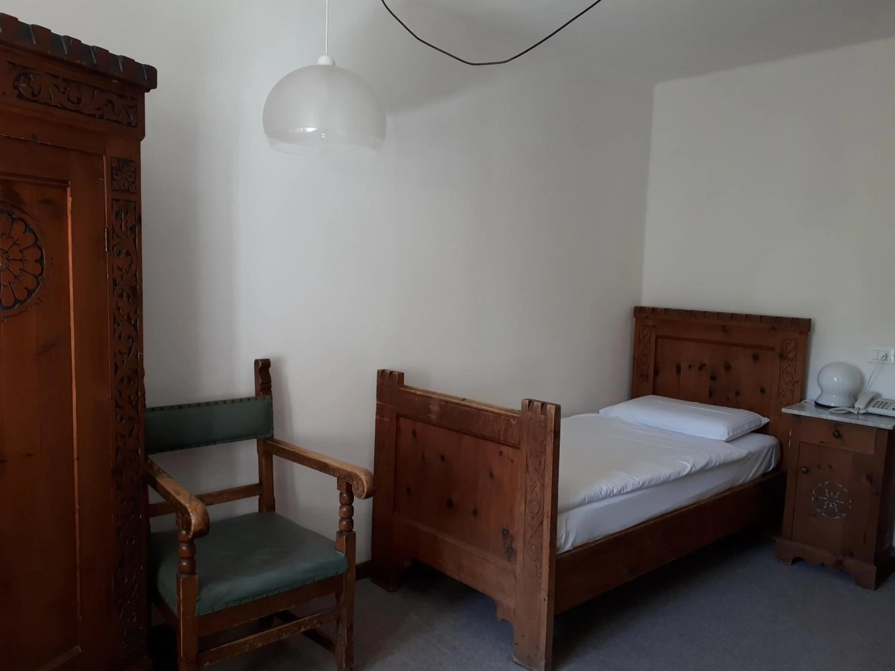 Bedroom, Bed in Castel Pergine