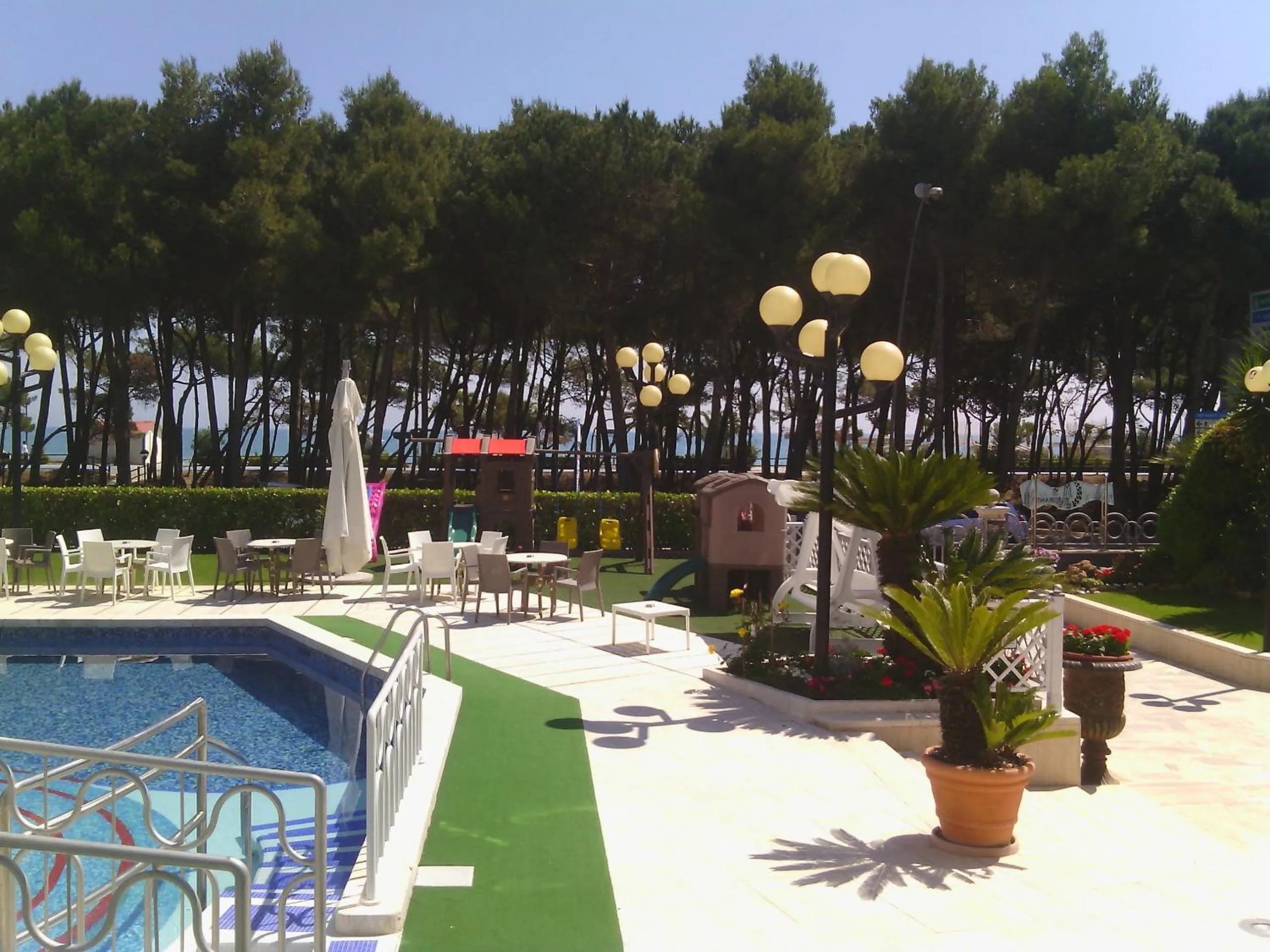 Garden in Hotel Meripol