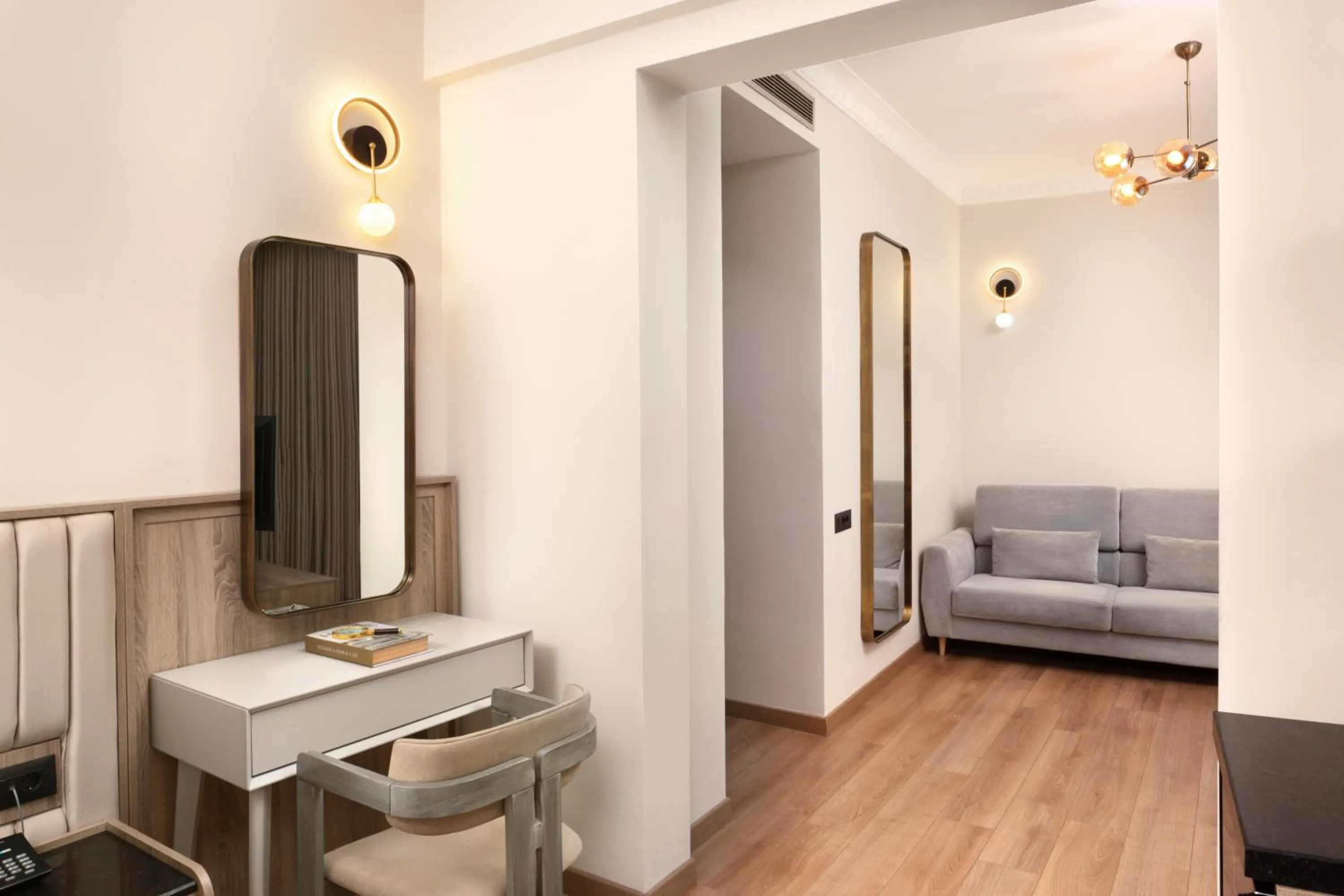 Living room in Atik Palas Hotel