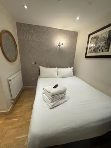 Bed in The Paramount Hotel