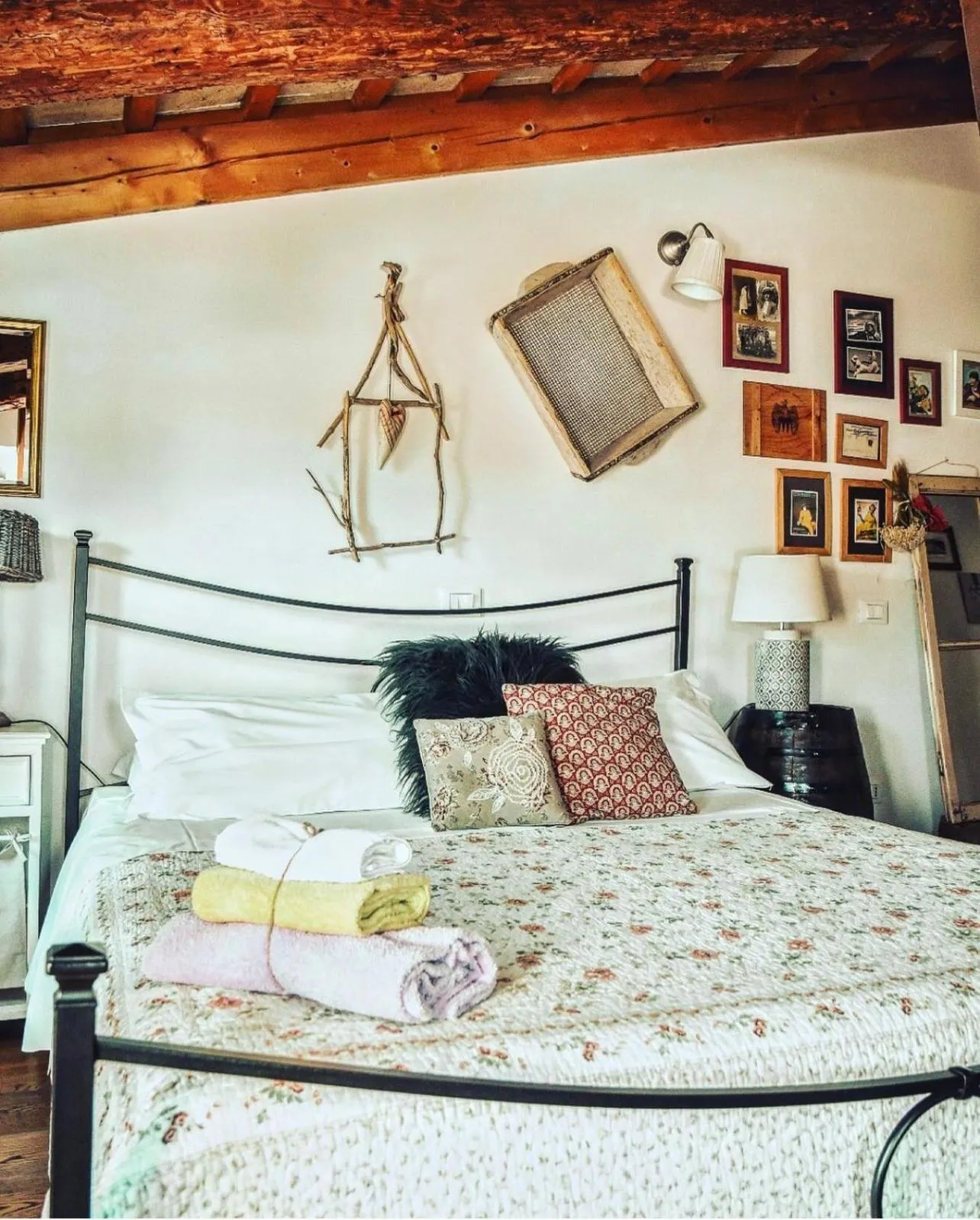 Bed in Locanda San Tomaso