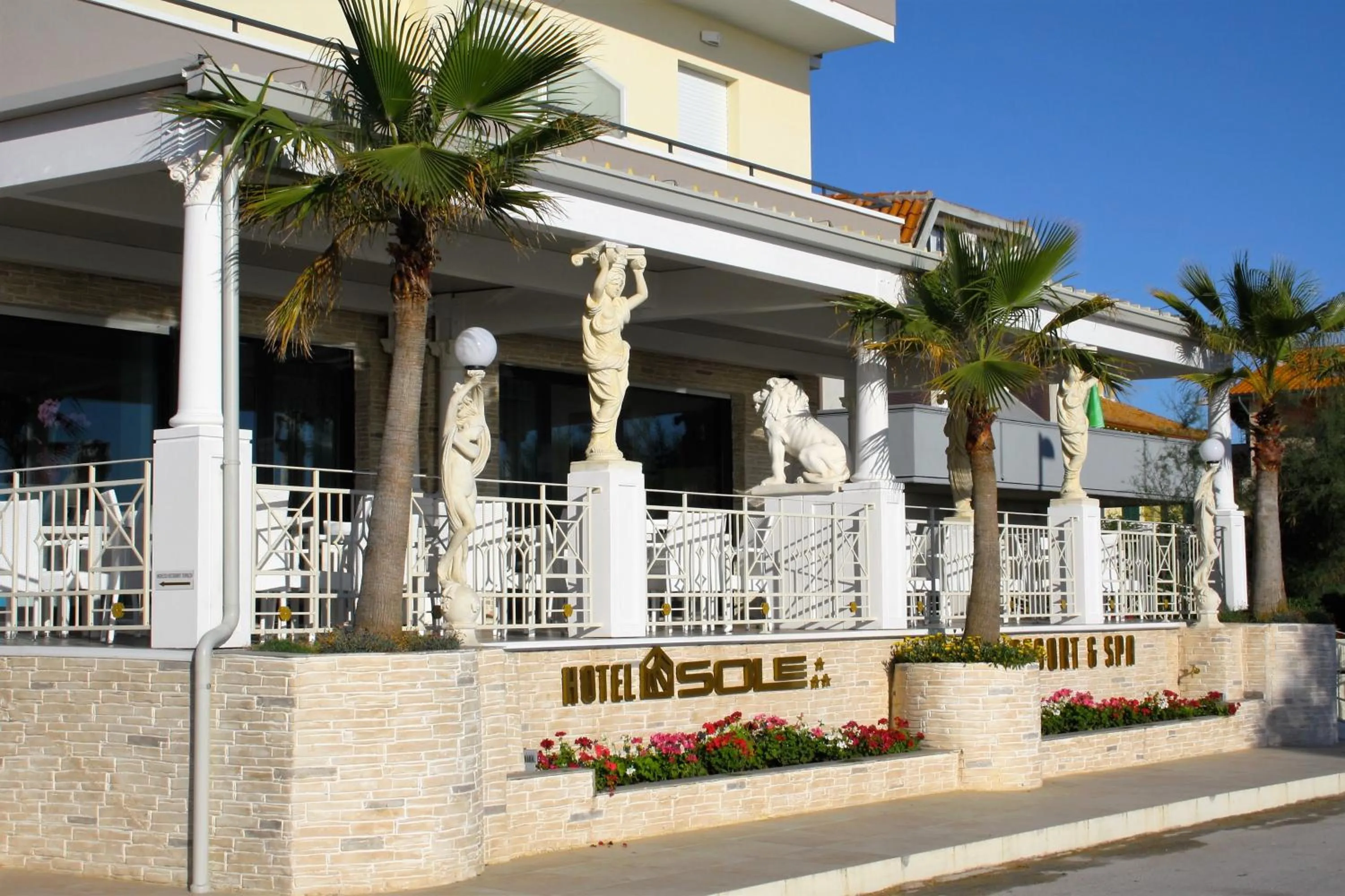 Facade/entrance in GFH - Hotel Sole Resort & Spa