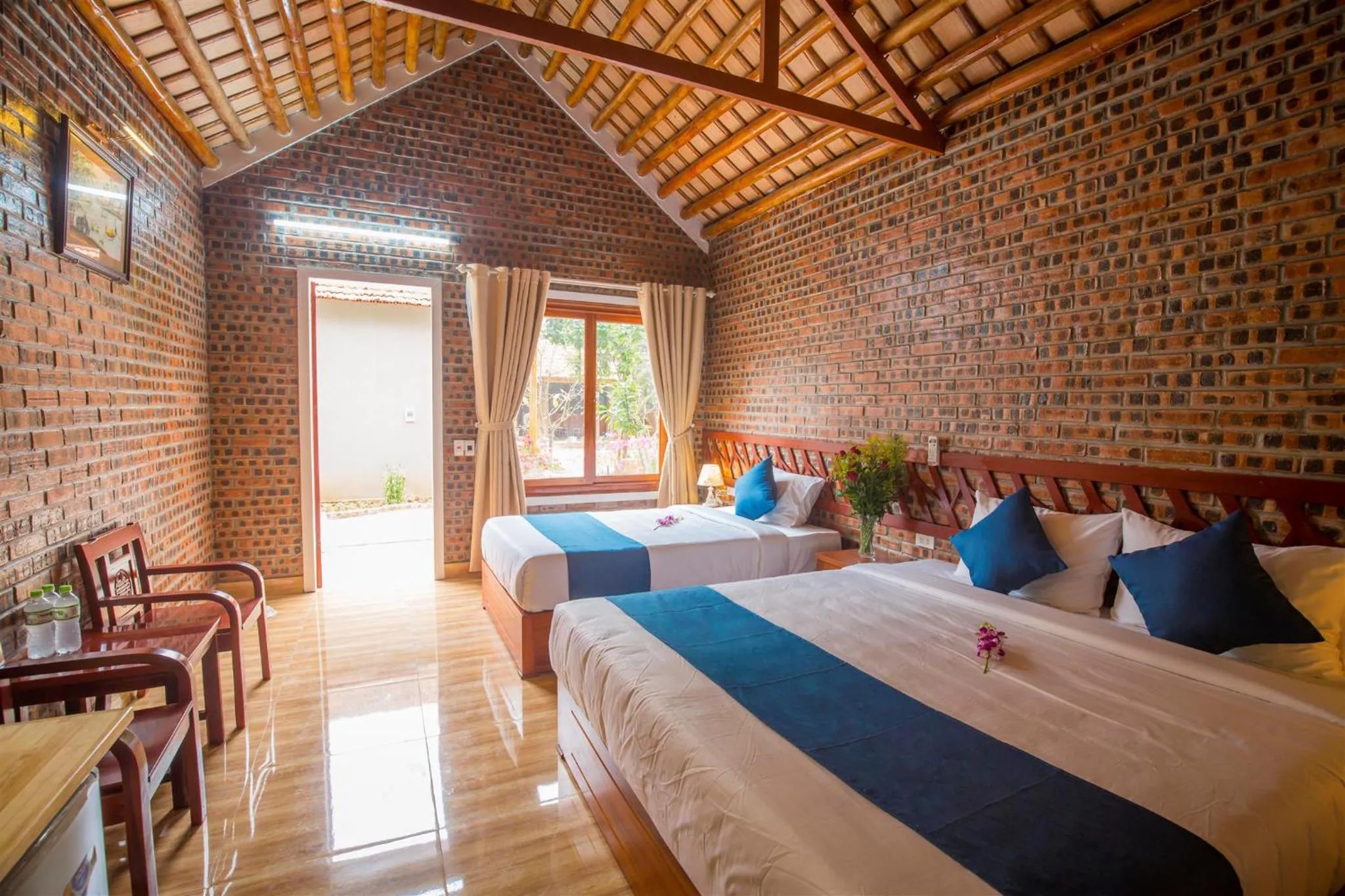 Bed in Tam Coc Serene Bungalow