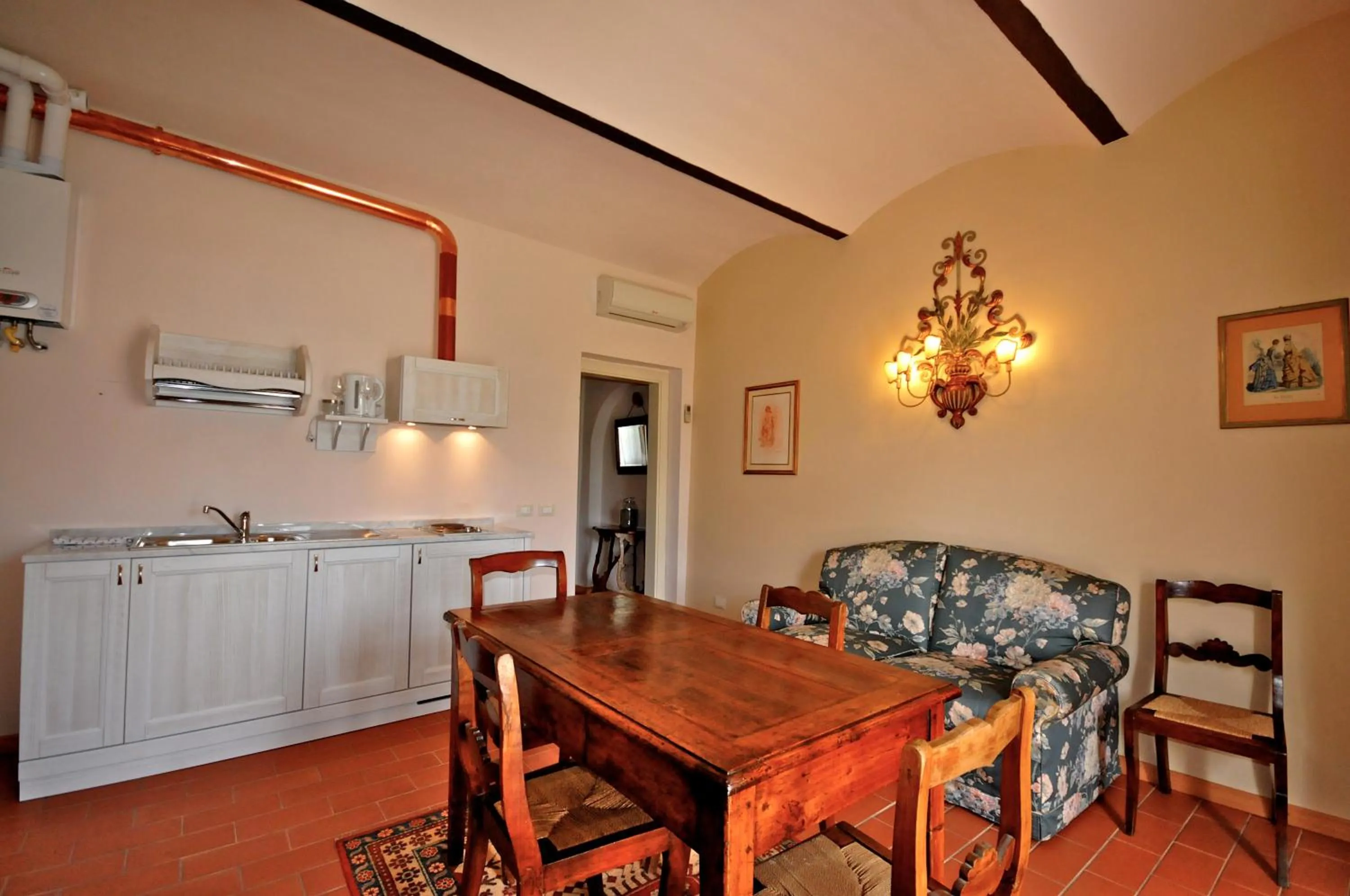 Kitchen or kitchenette in Agriturismo San Rocco