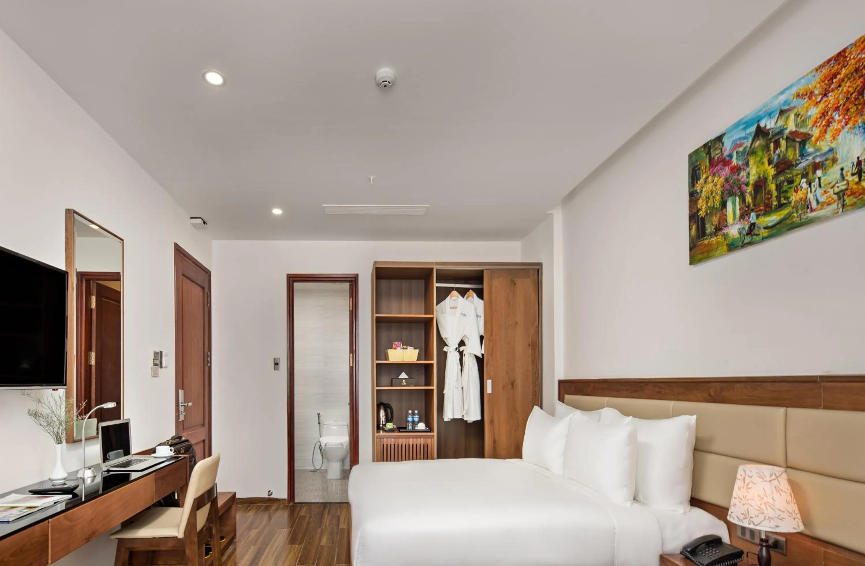 Bedroom in Alisia Beach Hotel Da Nang