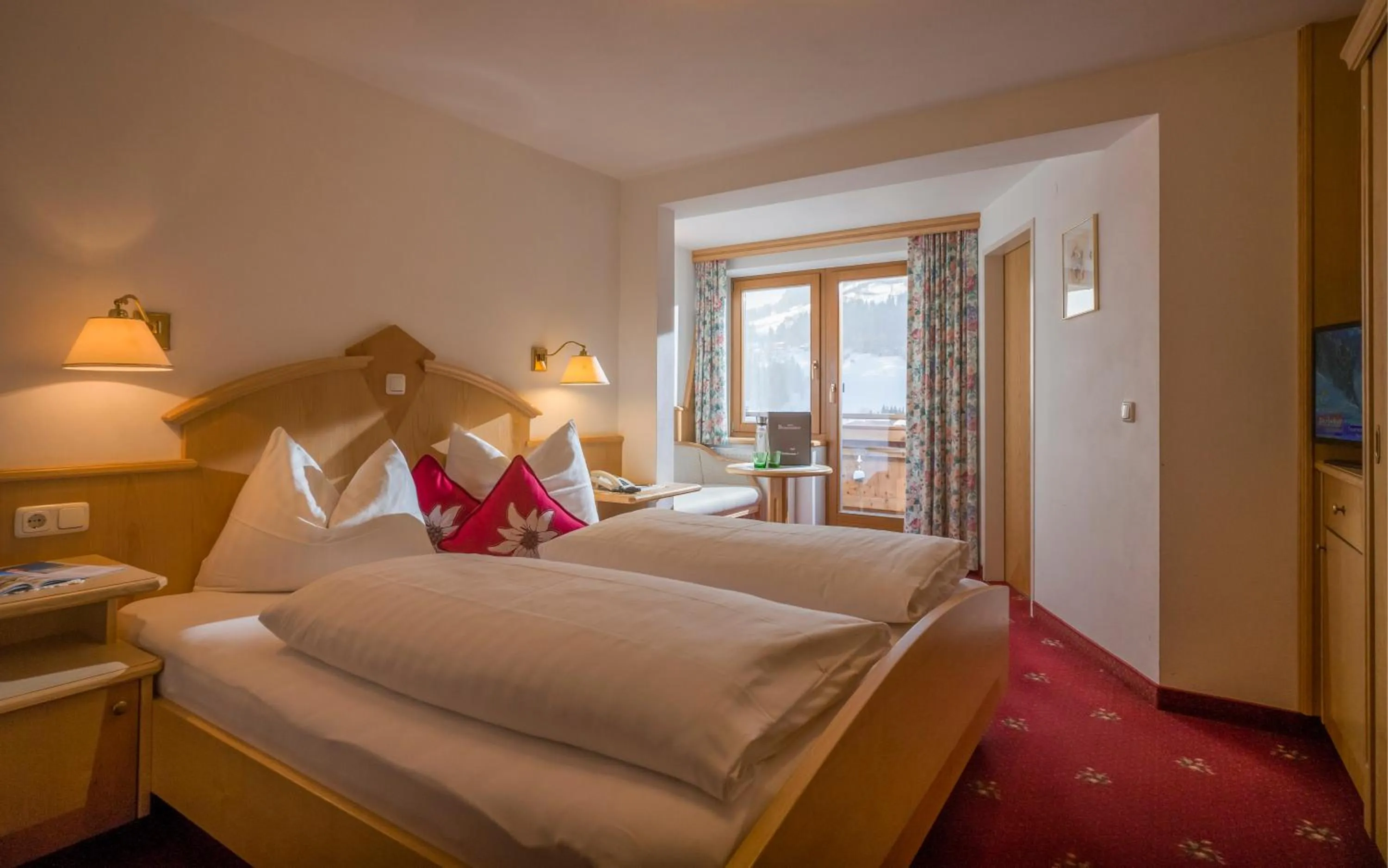 Bedroom, Bed in Hotel Bichlingerhof