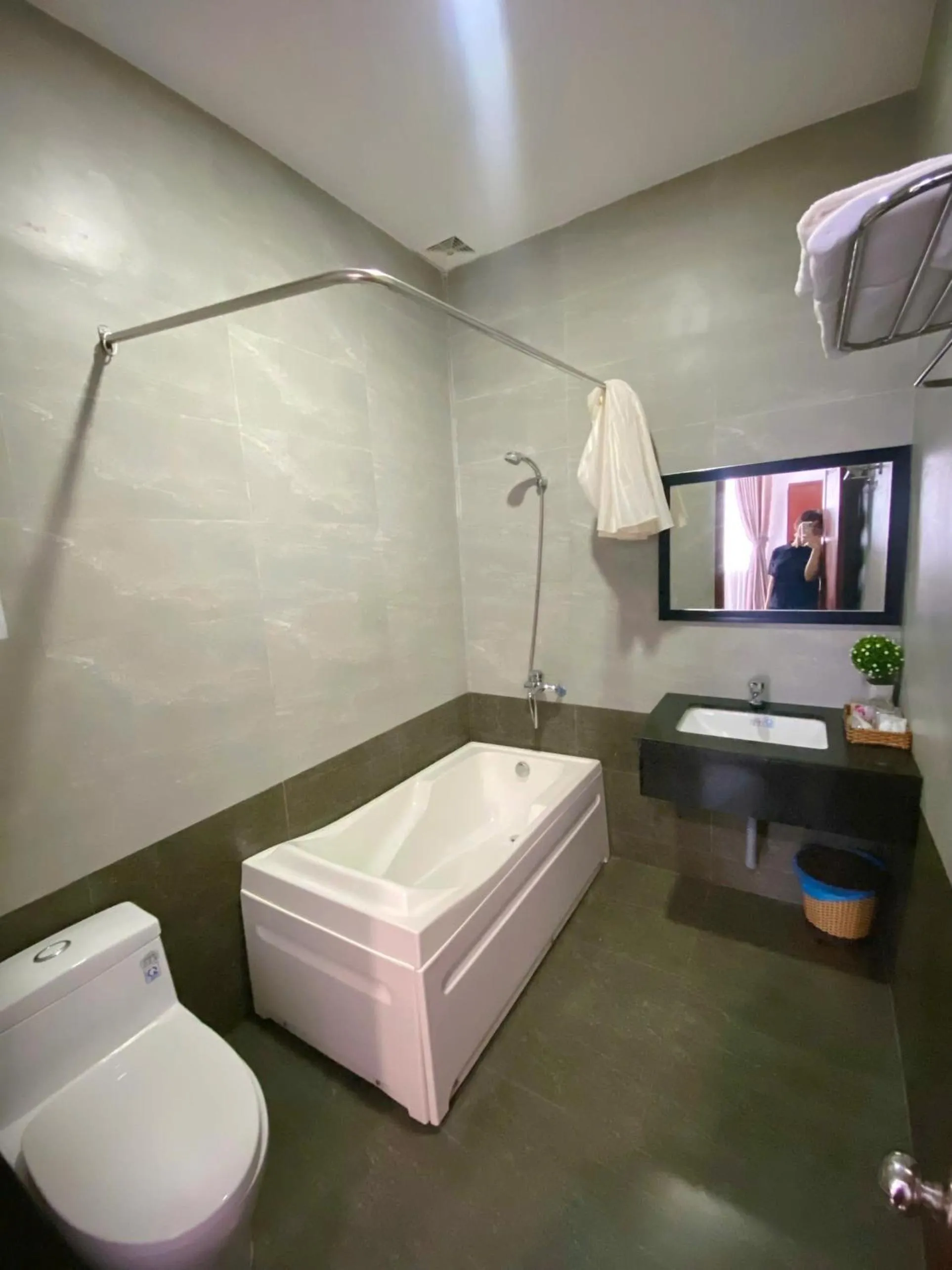 Flora Quy Nhon Hotel