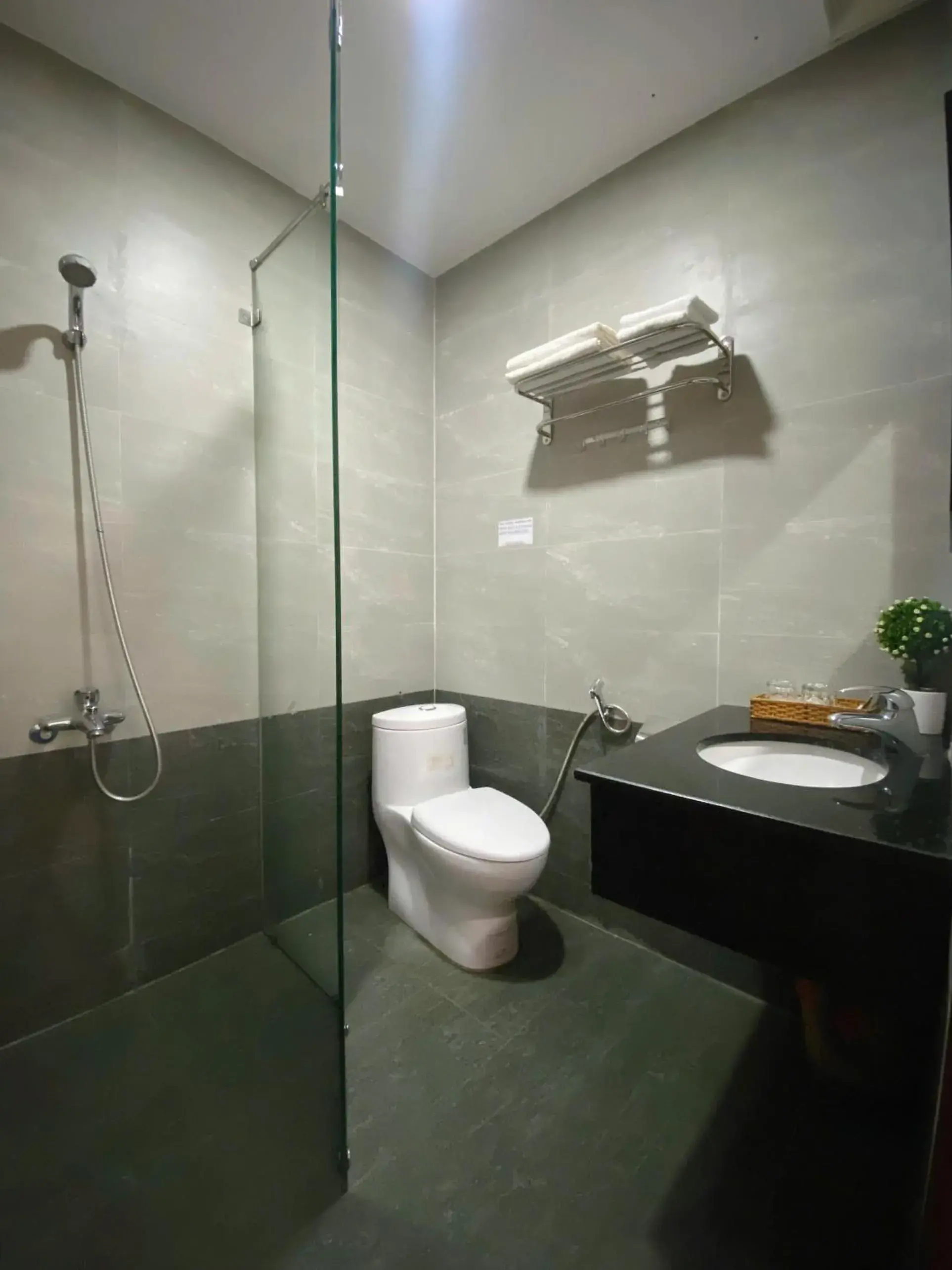 Deluxe Double Room in Flora Quy Nhon Hotel Deluxe Double Room in Flora Quy Nhon Hotel