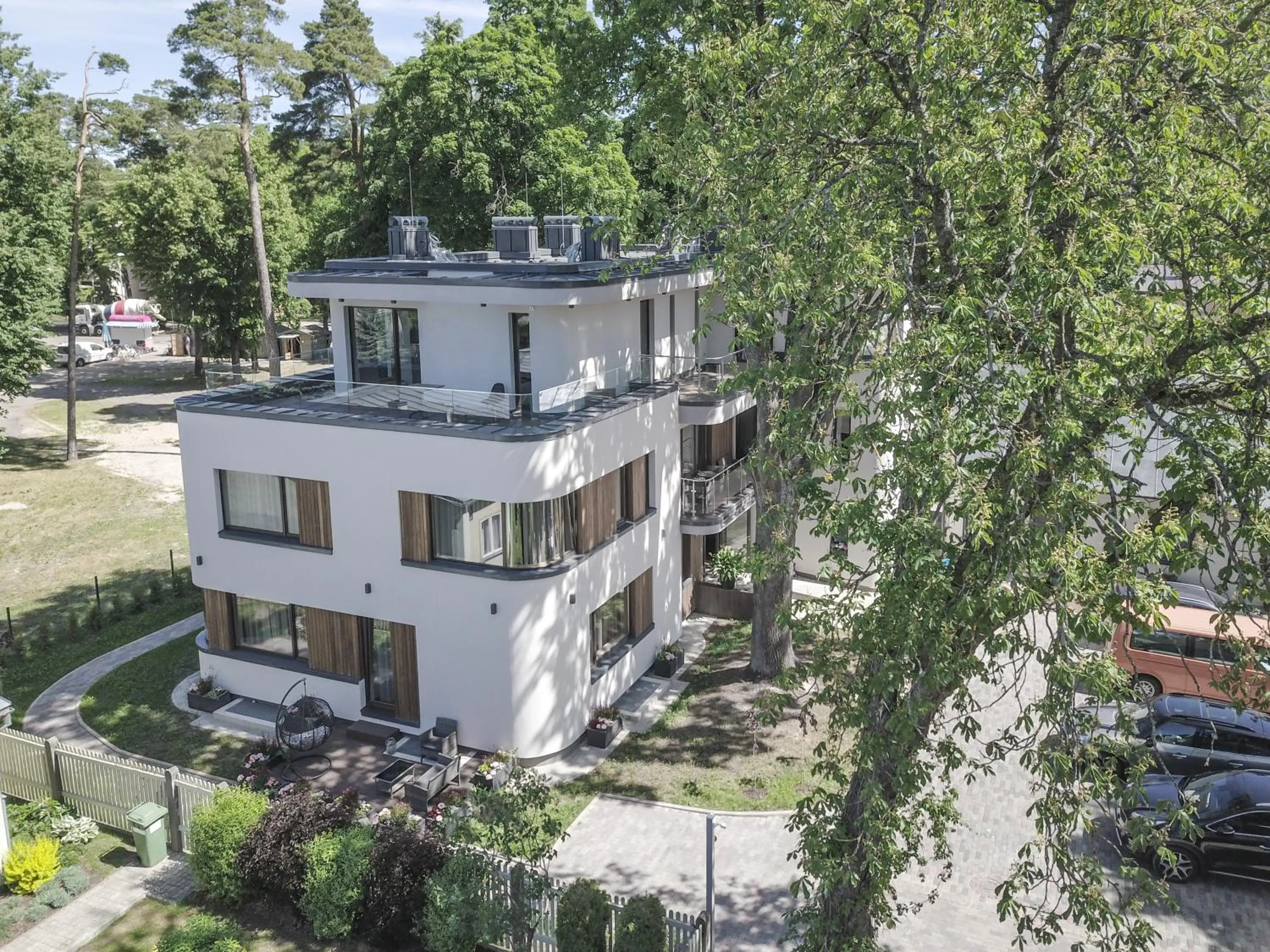 Tamara Suites & Apartments