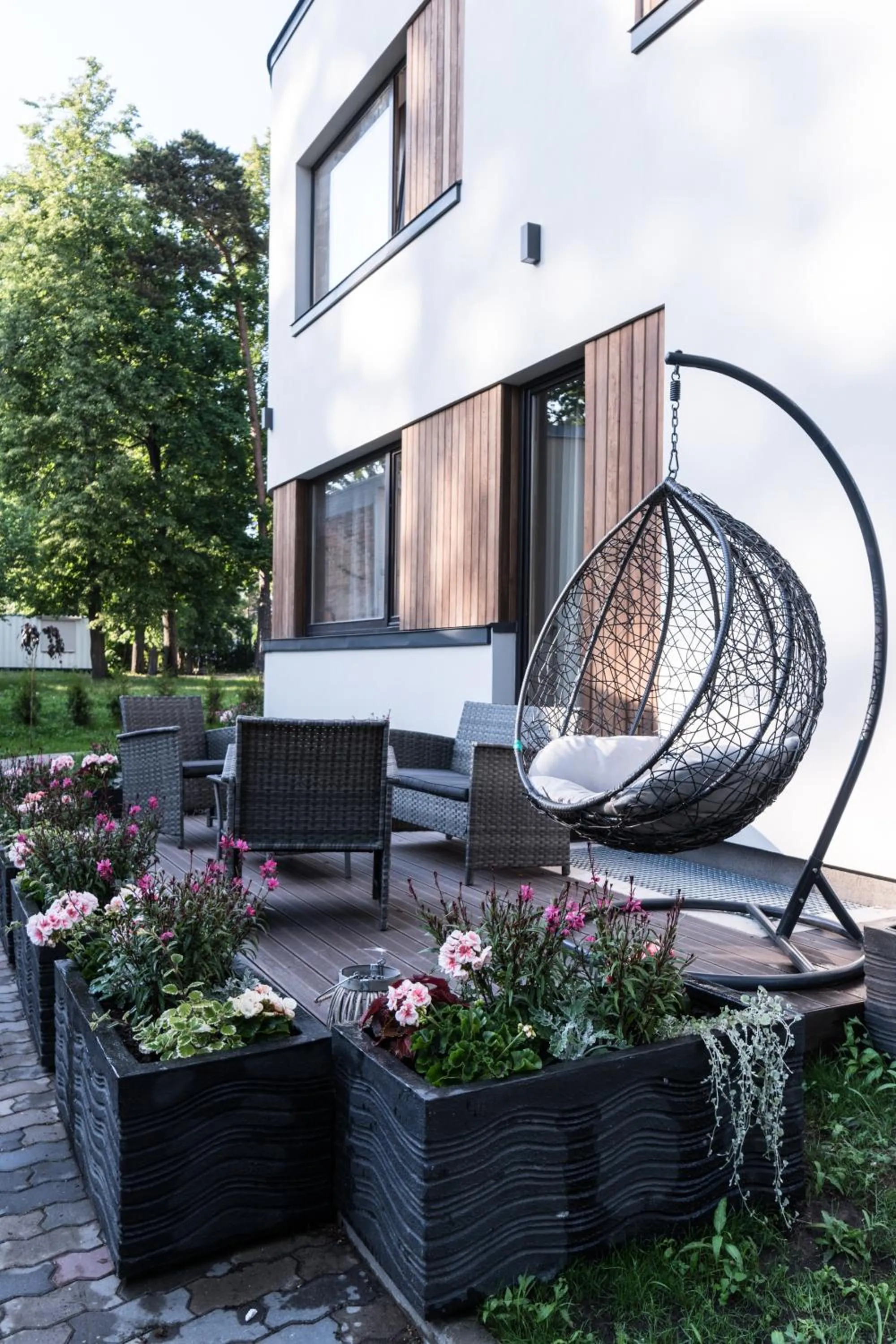 Tamara Suites & Apartments