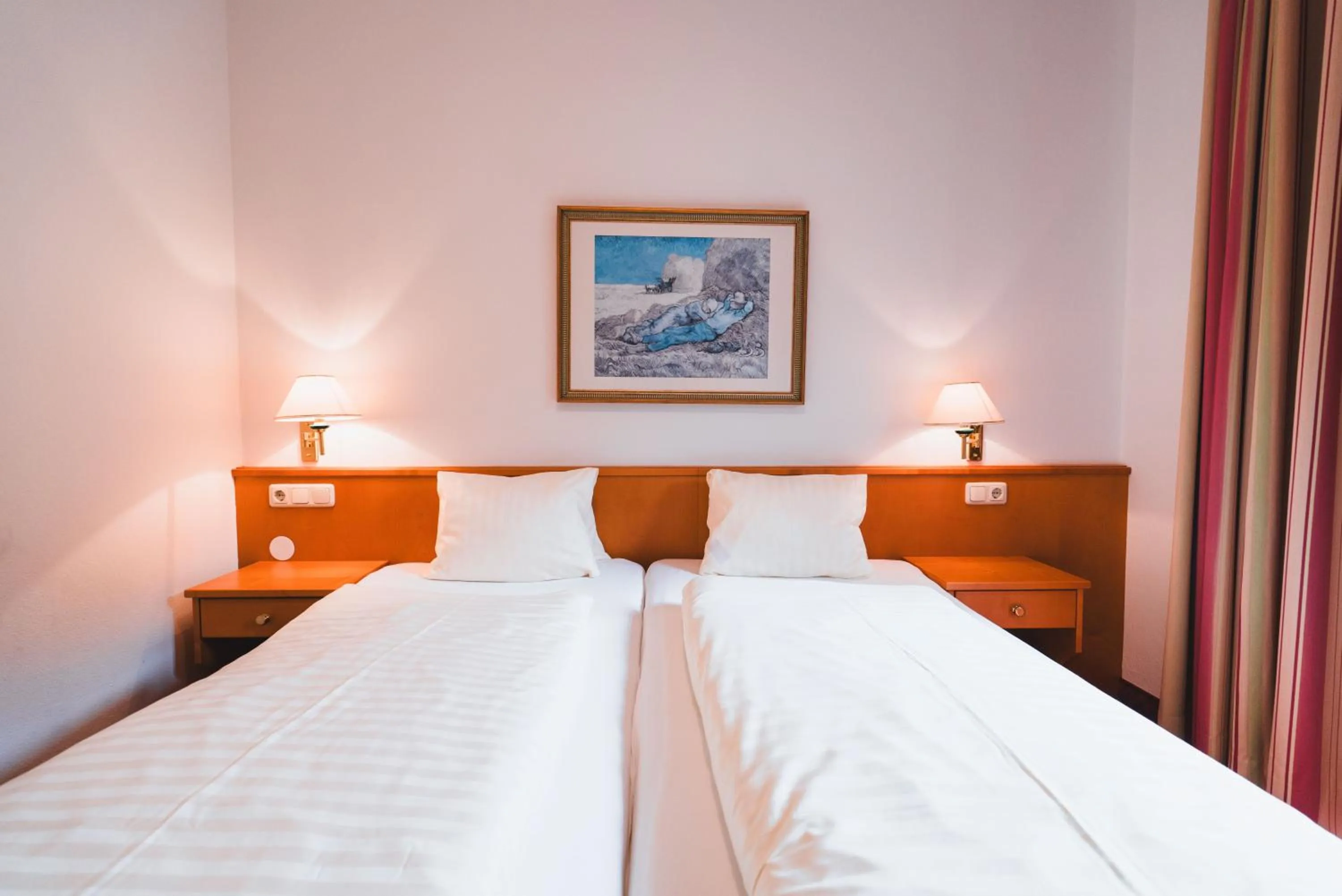 Bed in Hotel Rauscher - Das Naturteichparadies