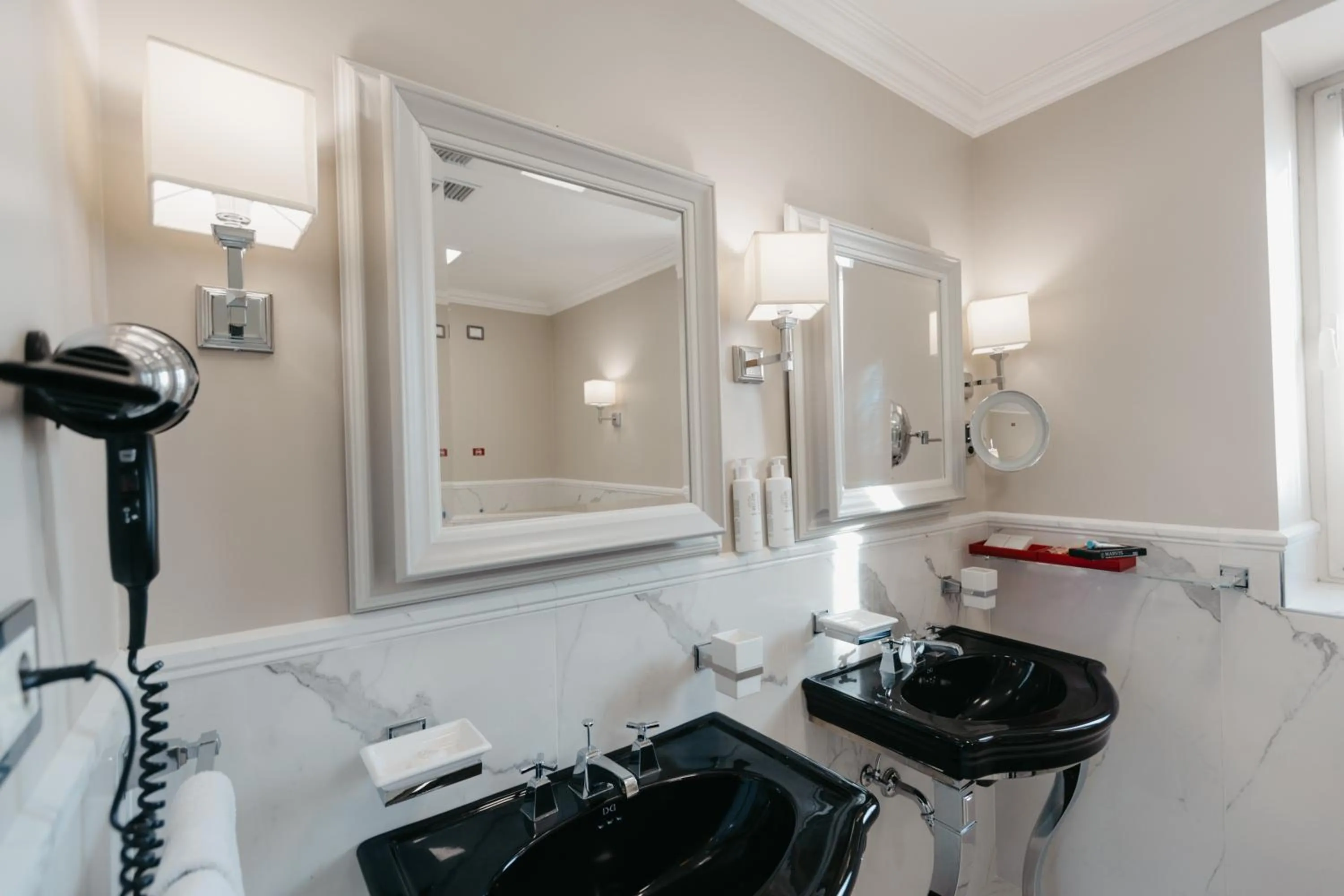 Bathroom in Grand Hotel Yerevan - Small Luxury Hotels of the World