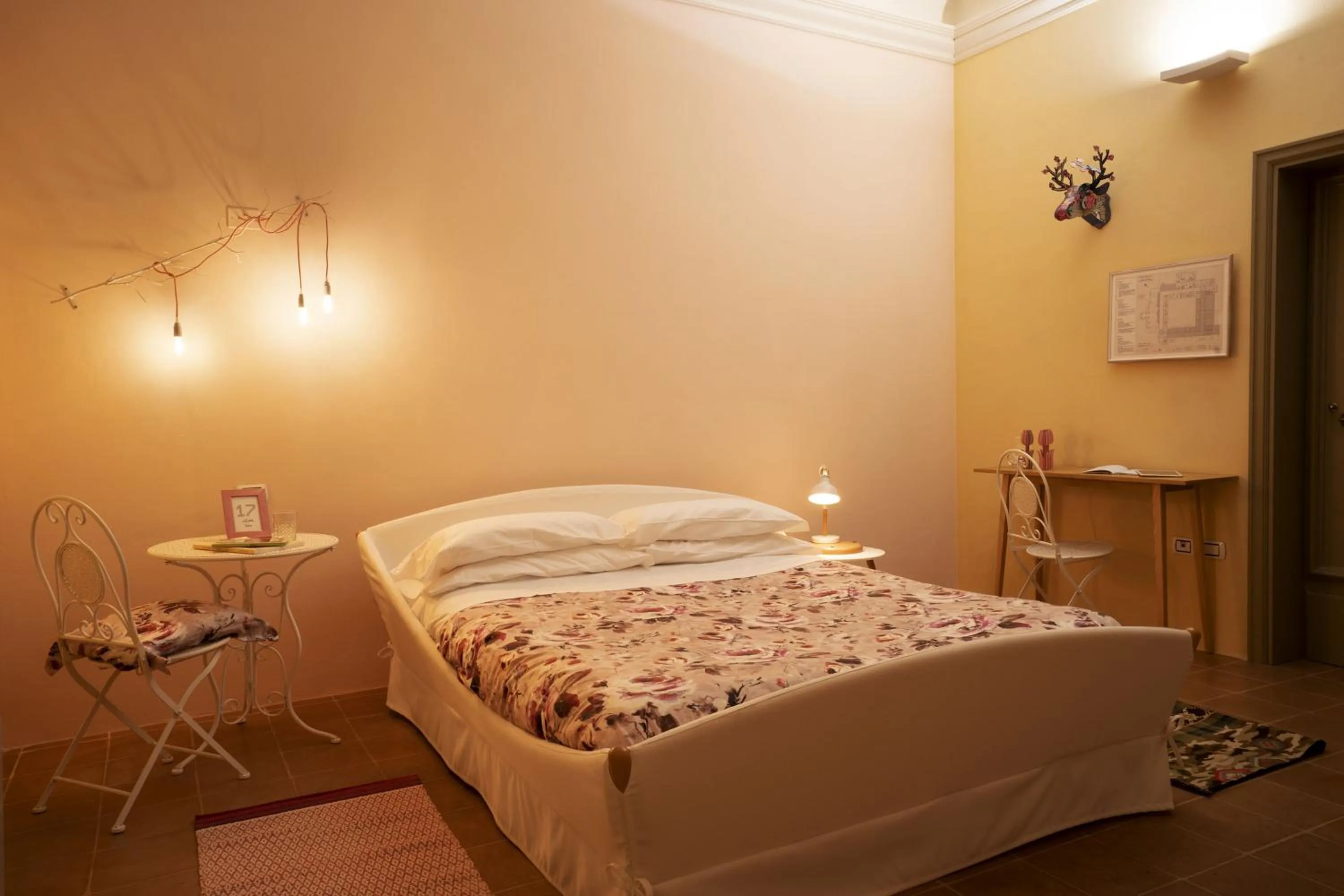 Photo of the whole room, Bed in Antico Convento San Francesco