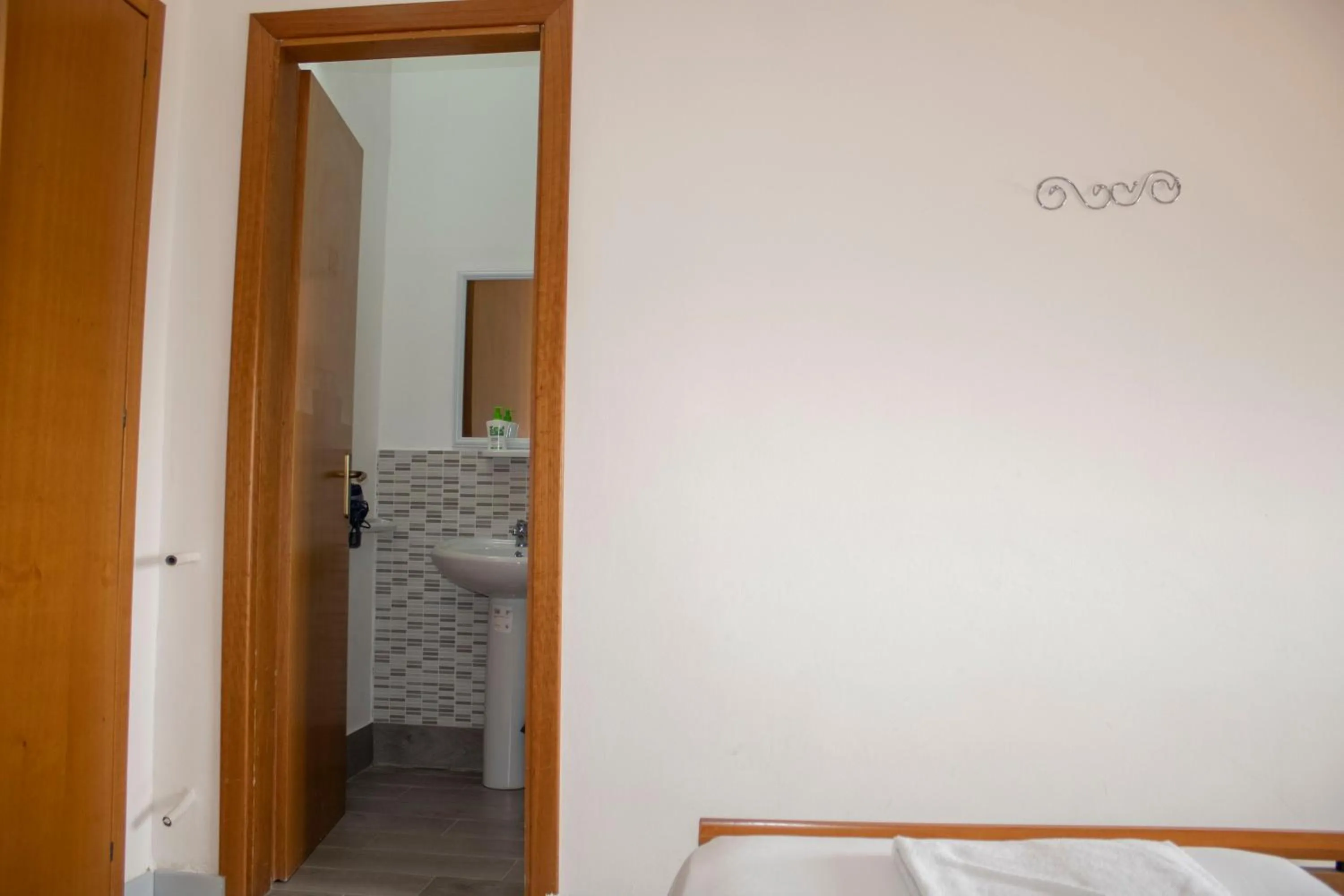 Bedroom, Bed in Agriturismo Bellajo - Ville Rustiche con Piscina