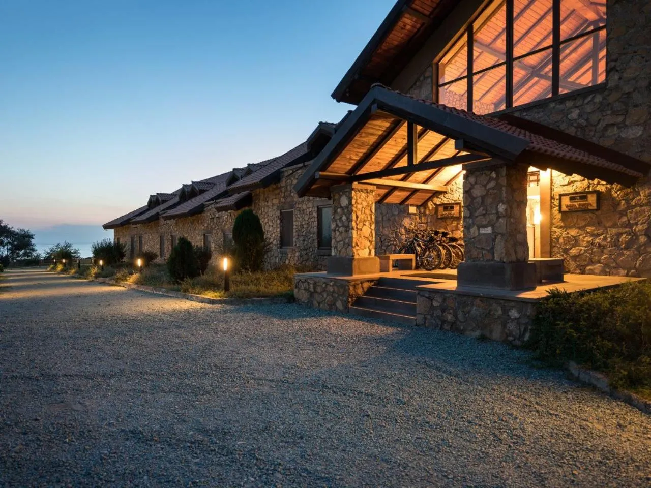 Facade/entrance in Tufenkian Avan Marak Tsapatagh Hotel