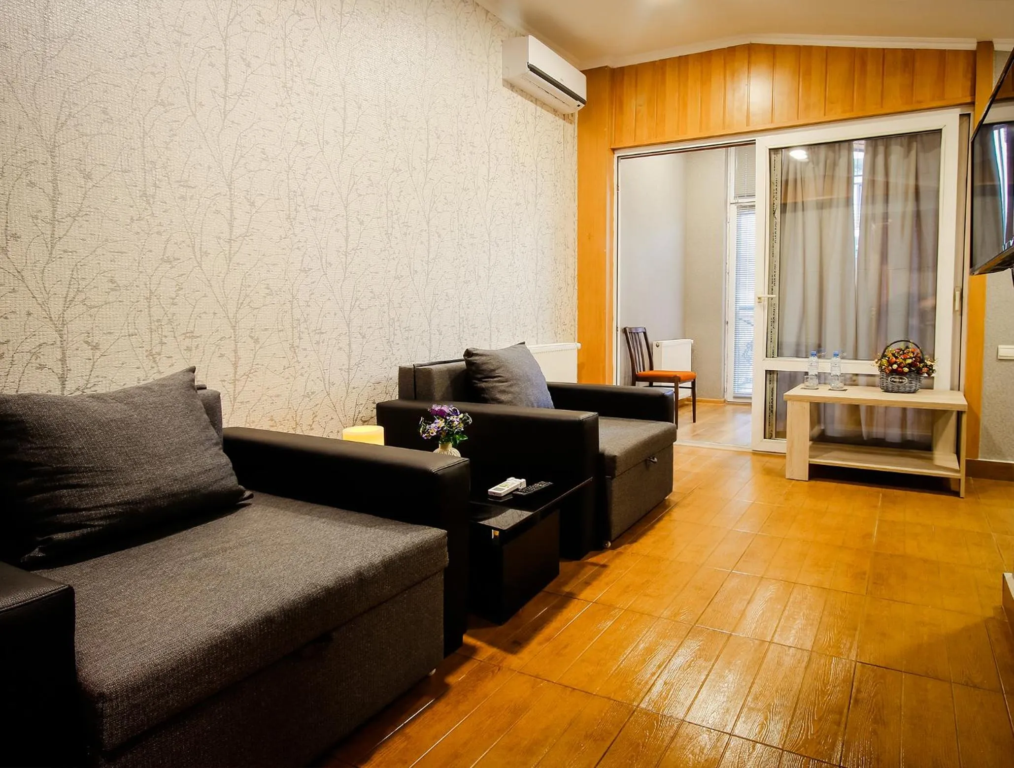 Seating area in Hotel Toma's House