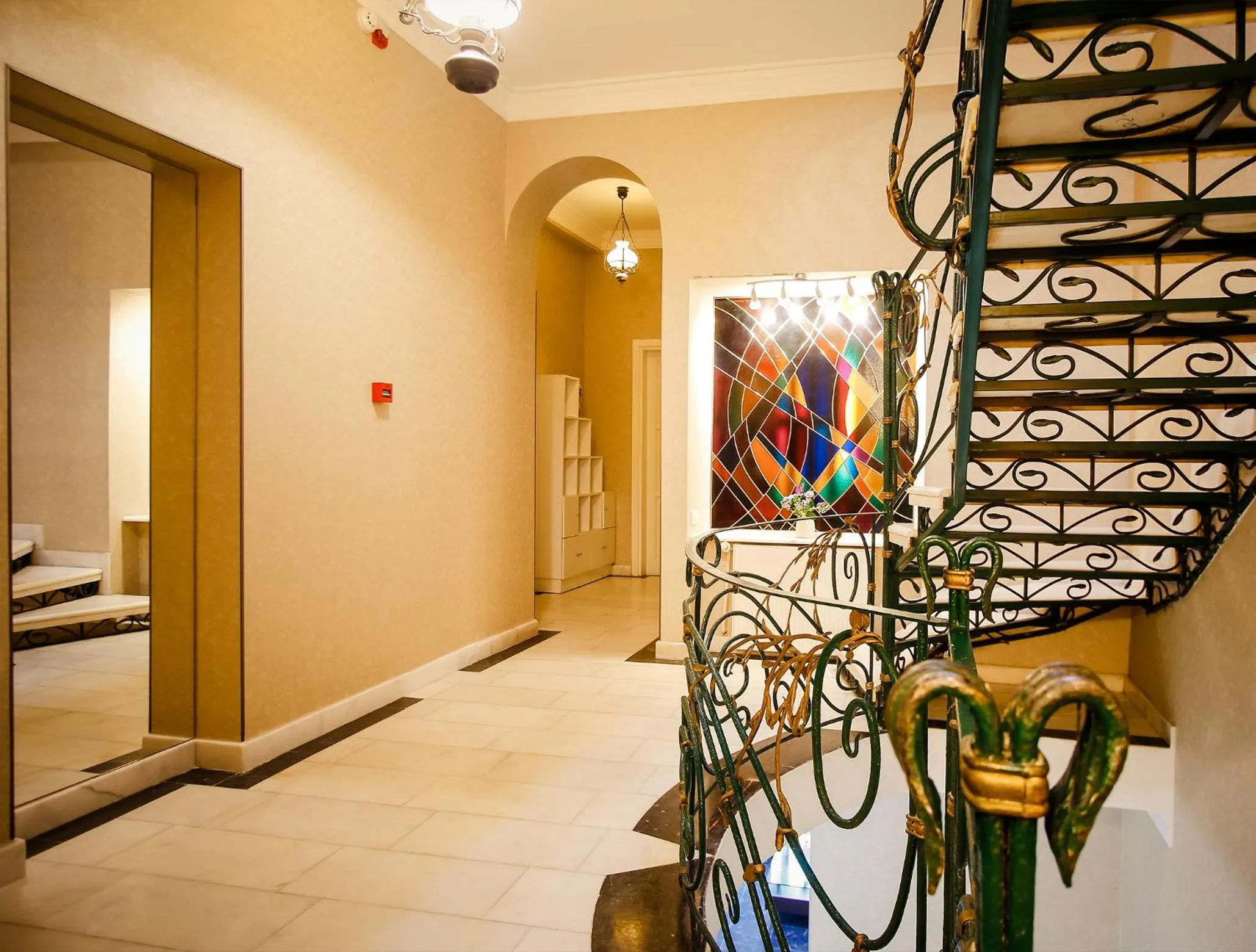 Facade/entrance, Bed in Hotel Toma's House