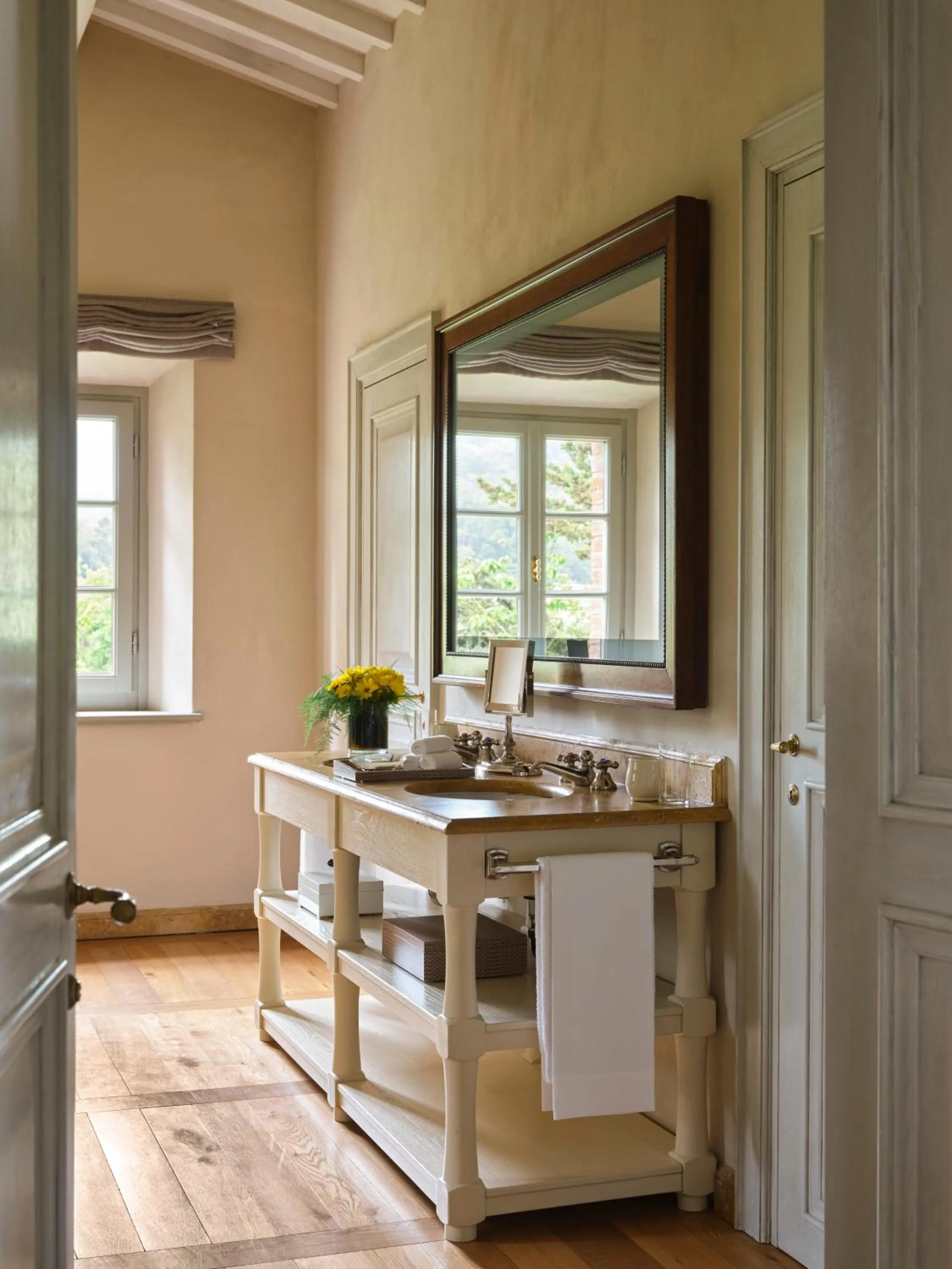 Bathroom in Castiglion del Bosco, A Rosewood Hotel