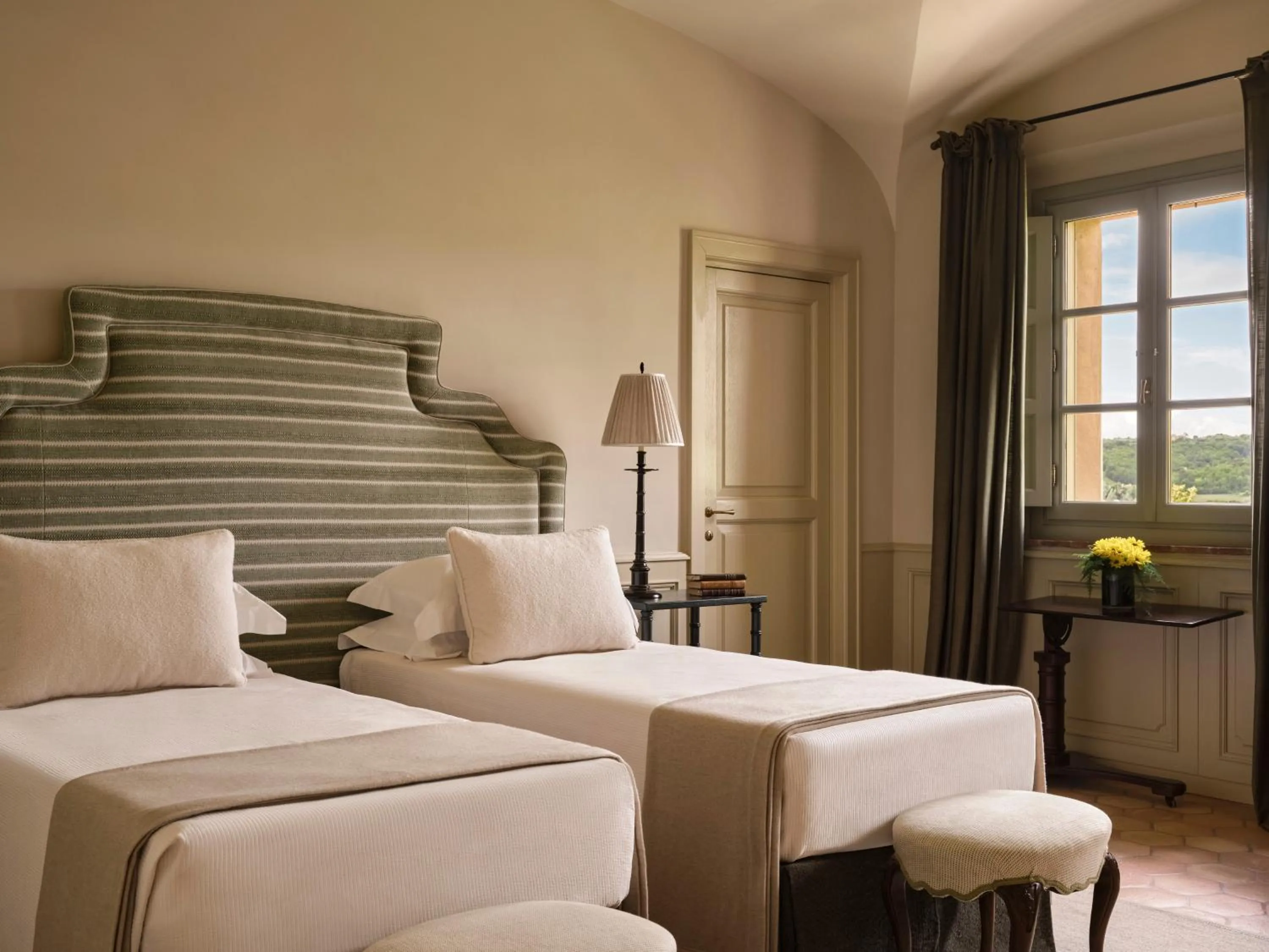 Bed in Castiglion del Bosco, A Rosewood Hotel