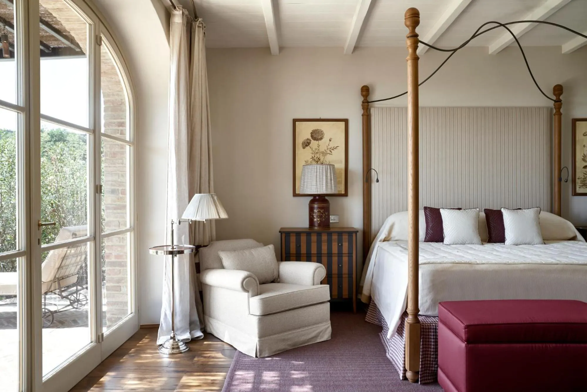Bedroom, Bed in Castiglion del Bosco, A Rosewood Hotel