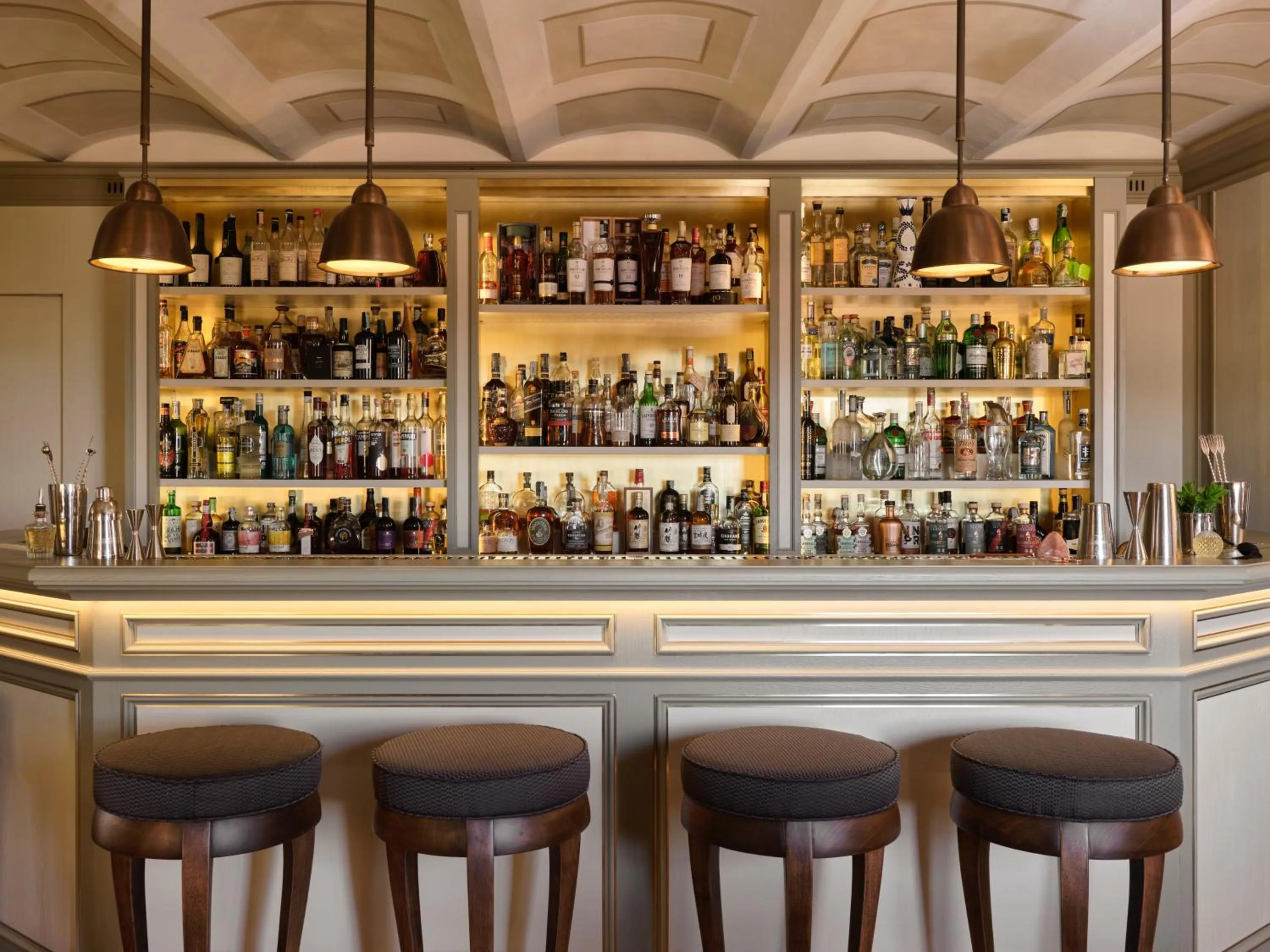 Lounge or bar in Castiglion del Bosco, A Rosewood Hotel