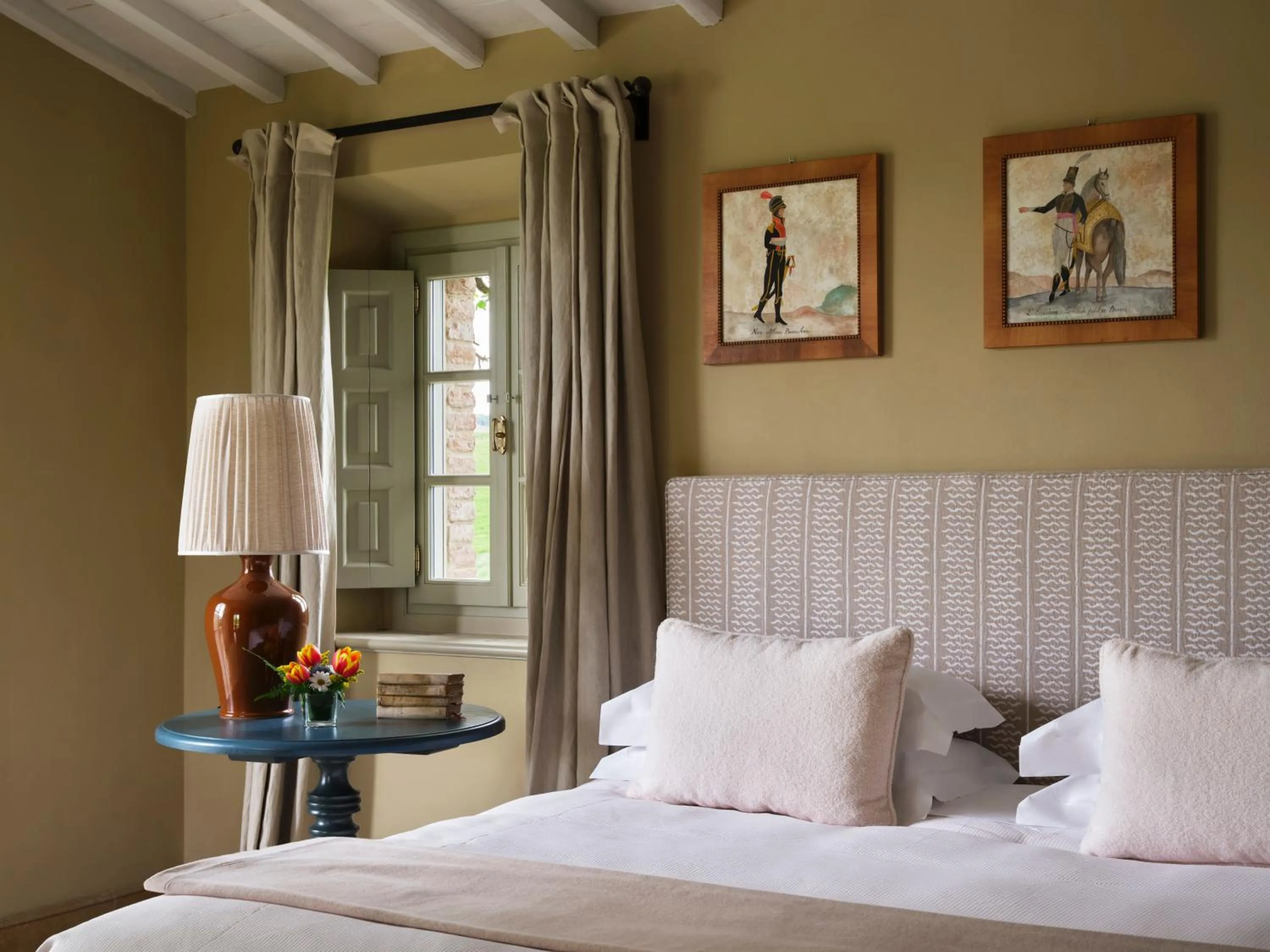 Bed in Castiglion del Bosco, A Rosewood Hotel