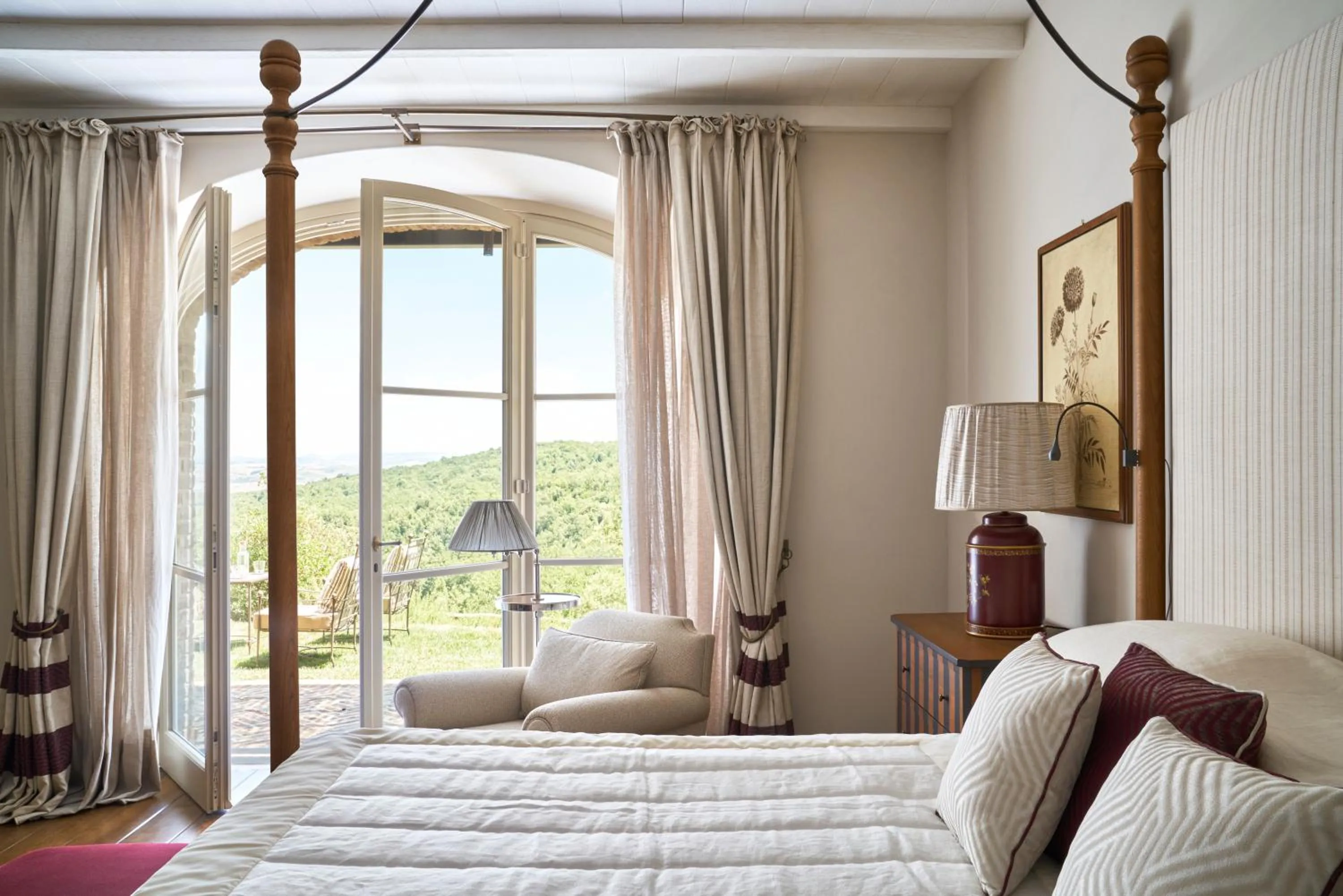 Bedroom, Bed in Castiglion del Bosco, A Rosewood Hotel