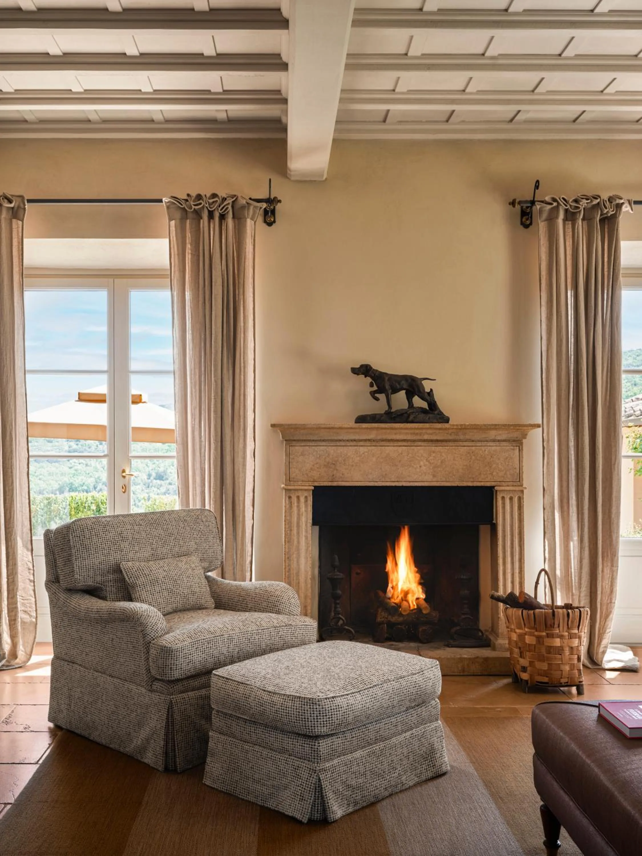 Living room in Castiglion del Bosco, A Rosewood Hotel