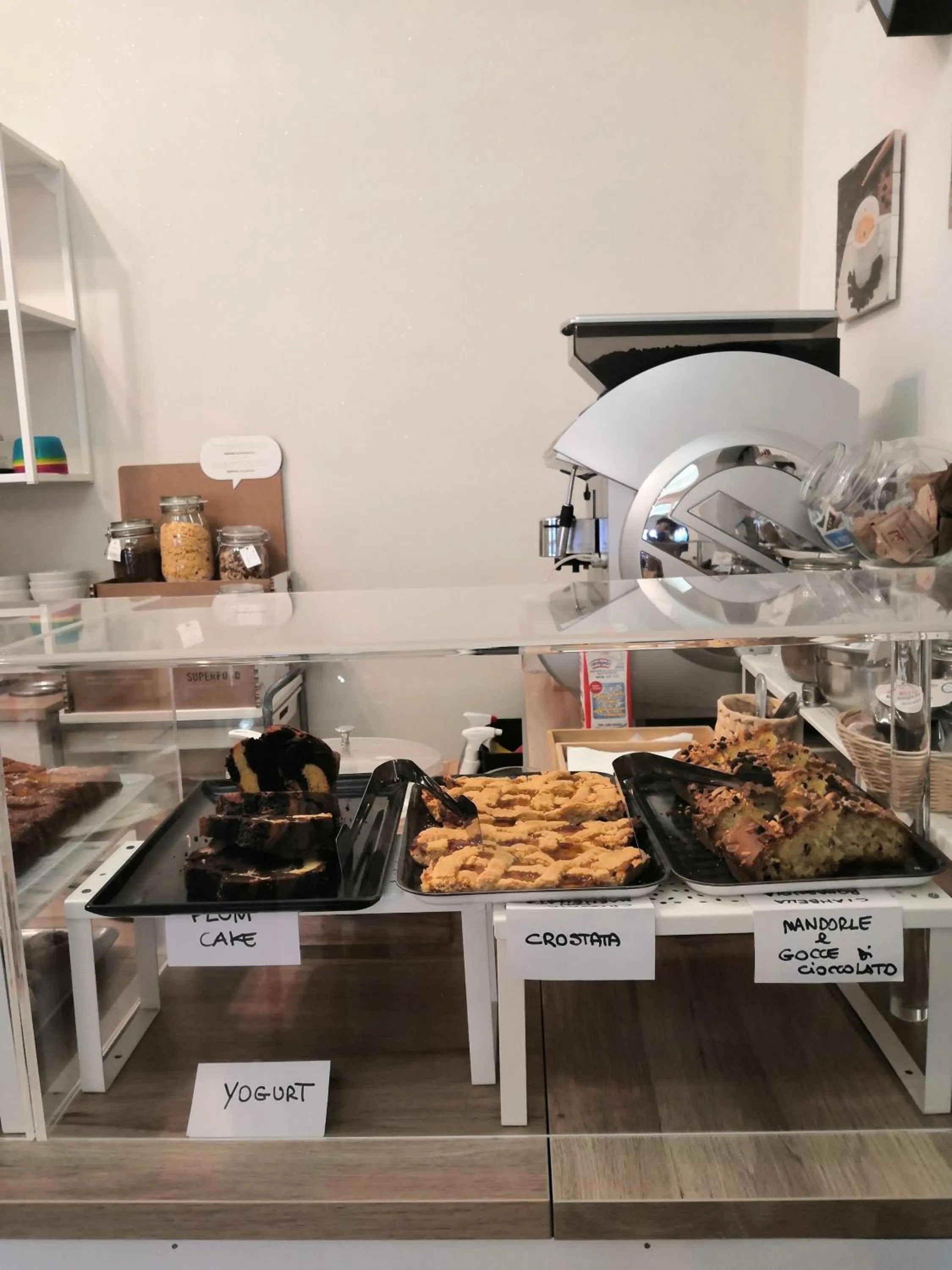 Breakfast in Hotel Iride Apartments & Rooms- ideale per famiglie e coppie