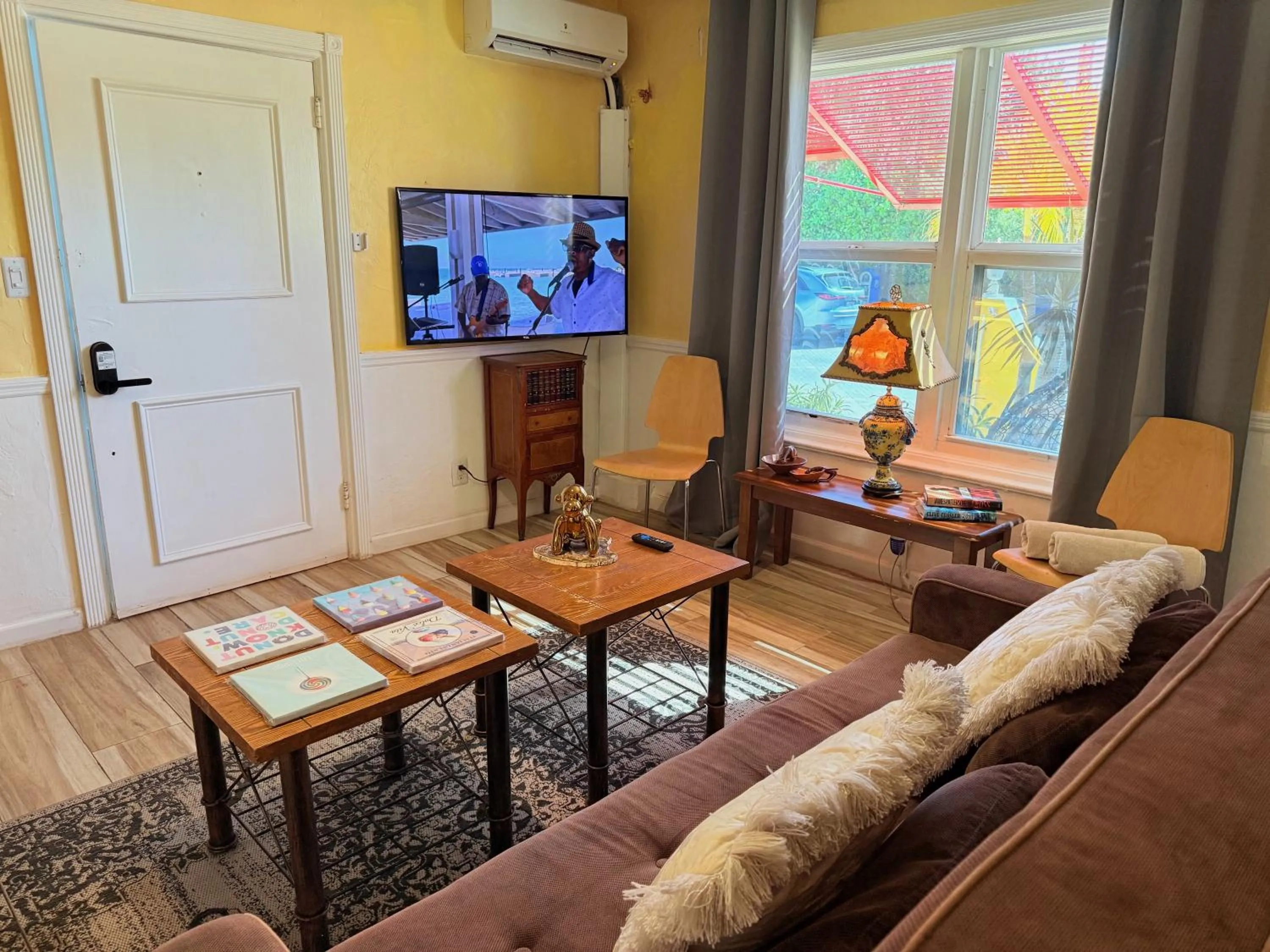 Living room in Sinclair Boutique Hotel