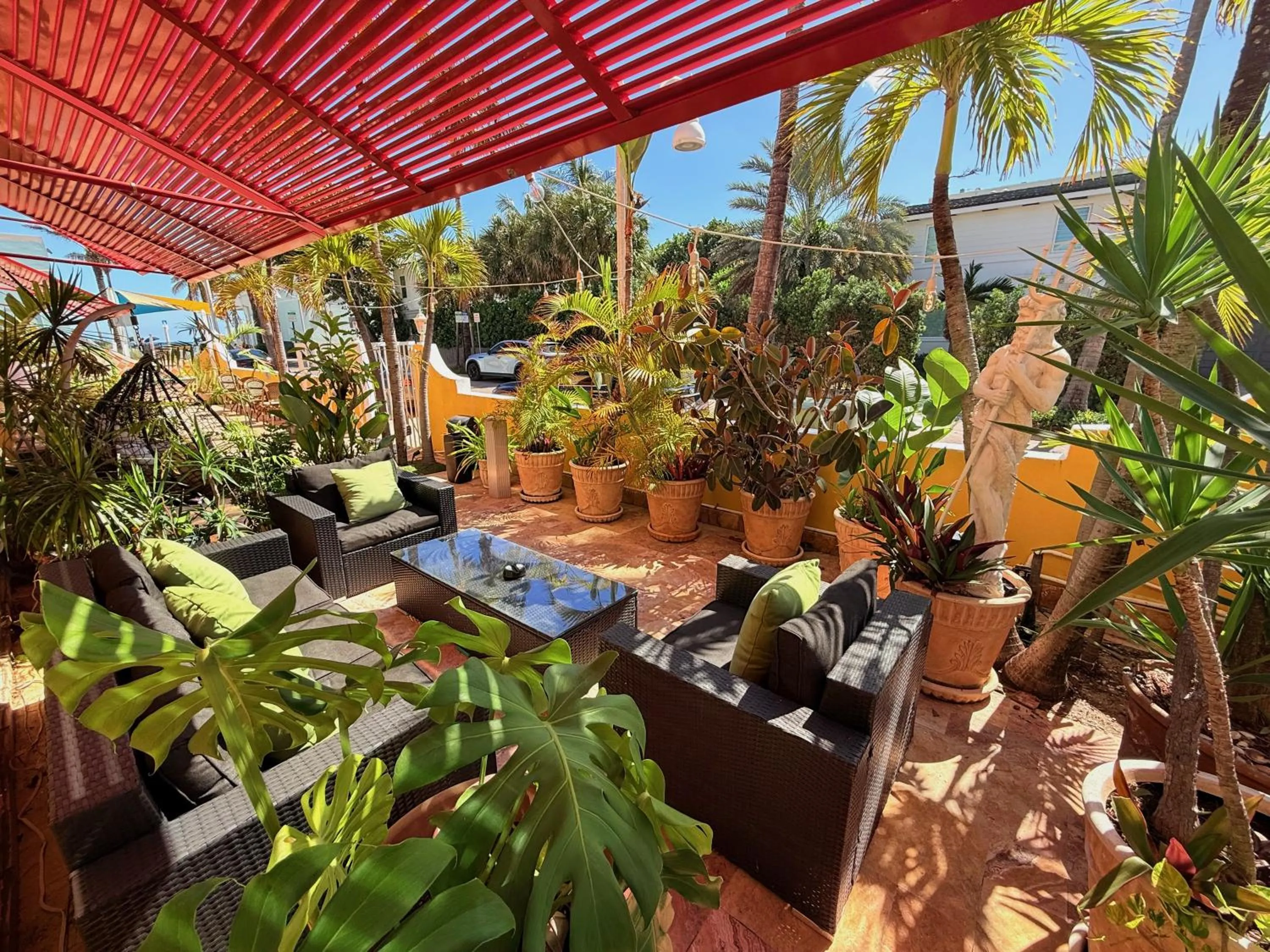 Day in Sinclair Boutique Hotel