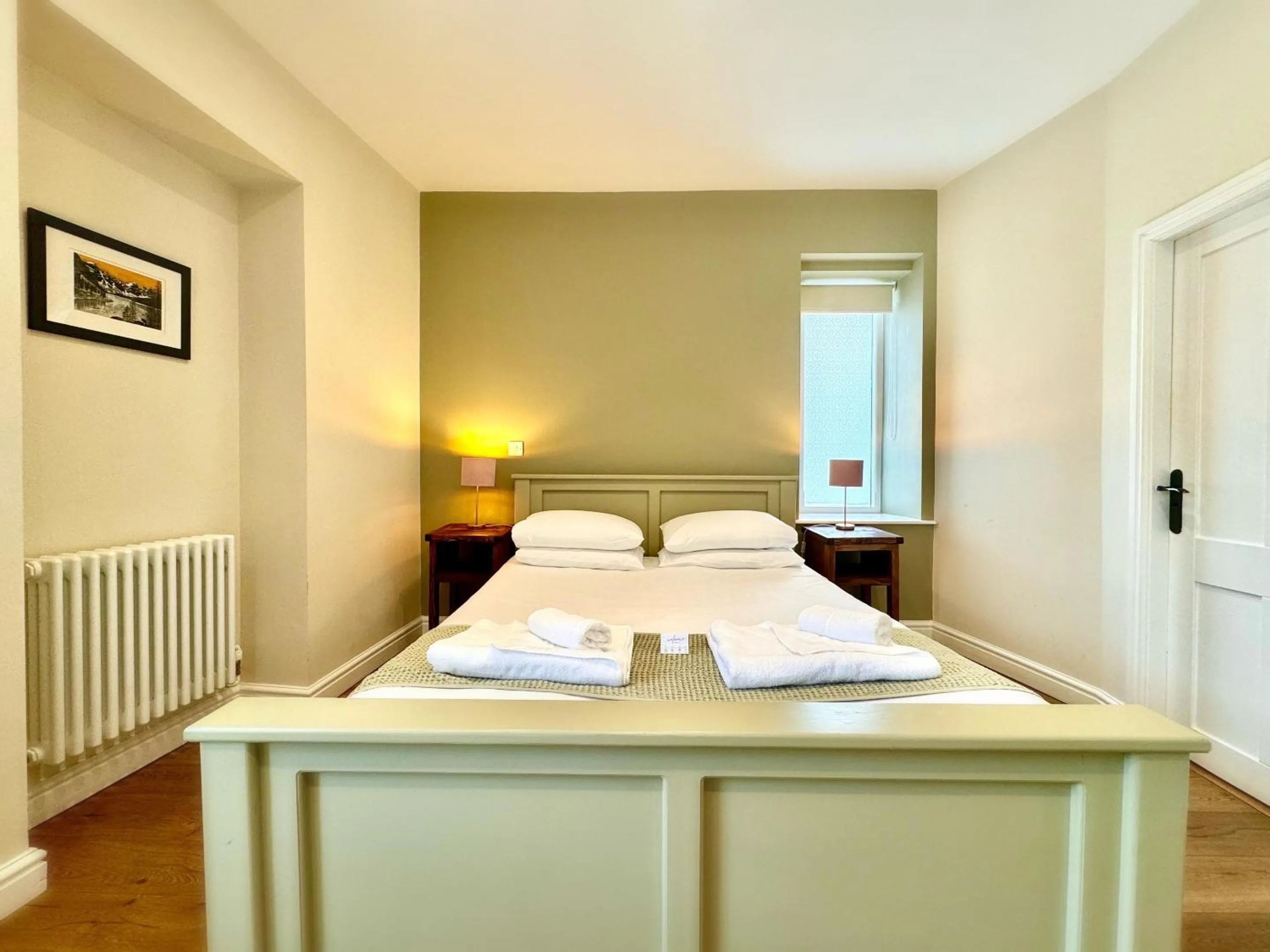 Bedroom, Bed in RIVERBANC