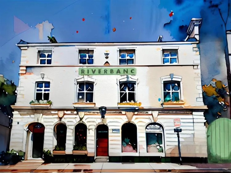 Property building in RIVERBANC