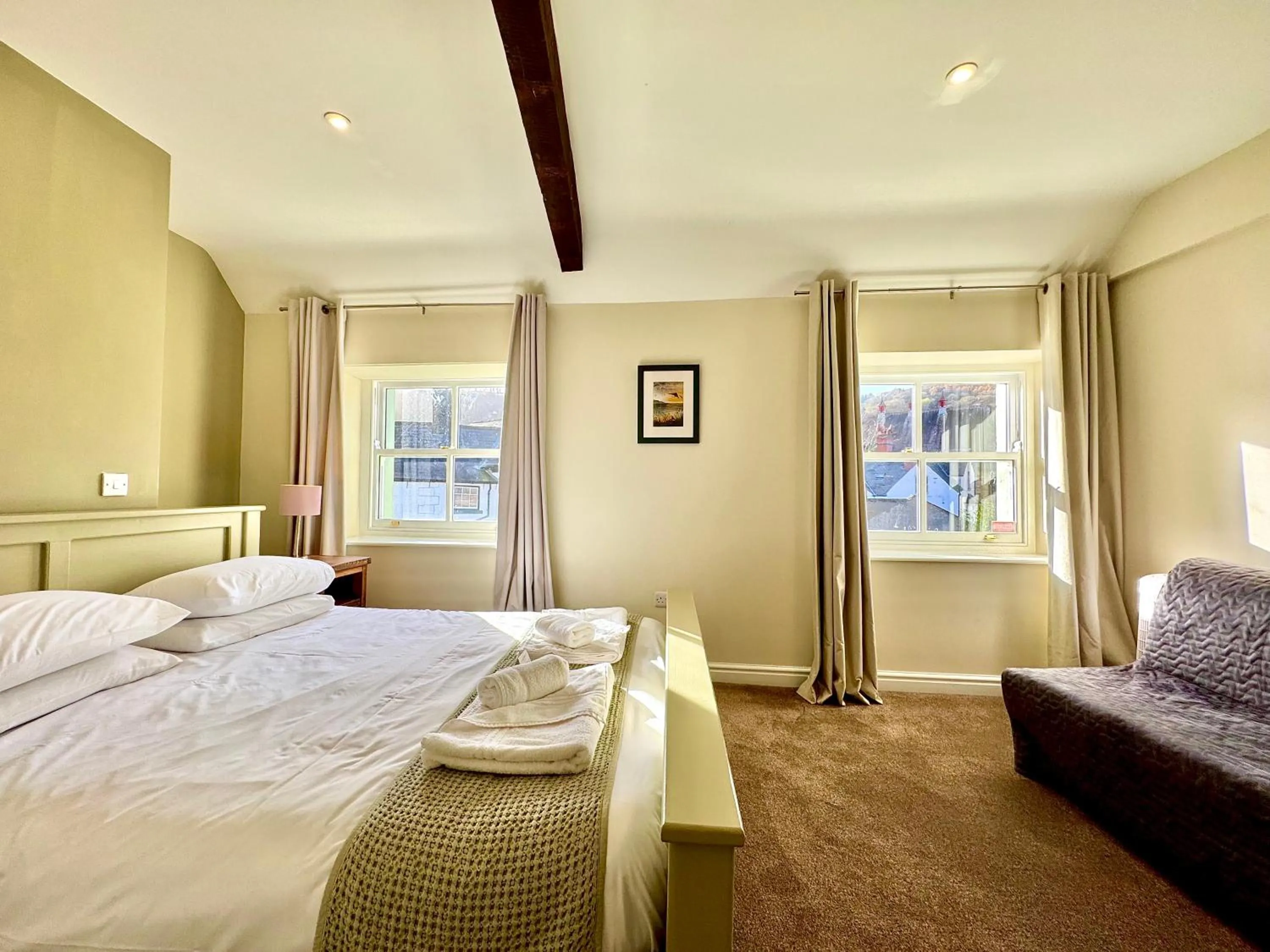 Bedroom, Bed in Riverbanc