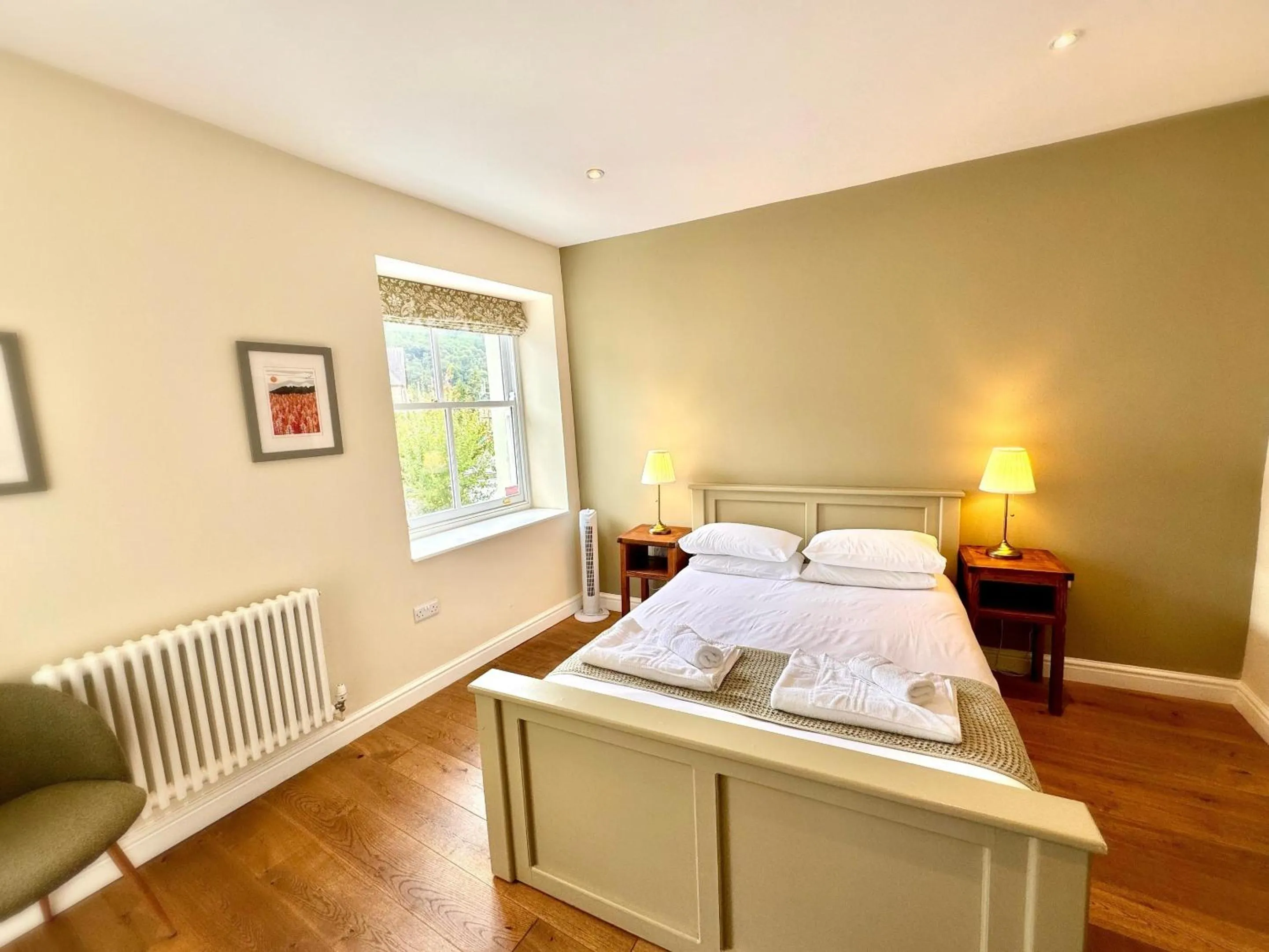 Bedroom, Bed in RIVERBANC