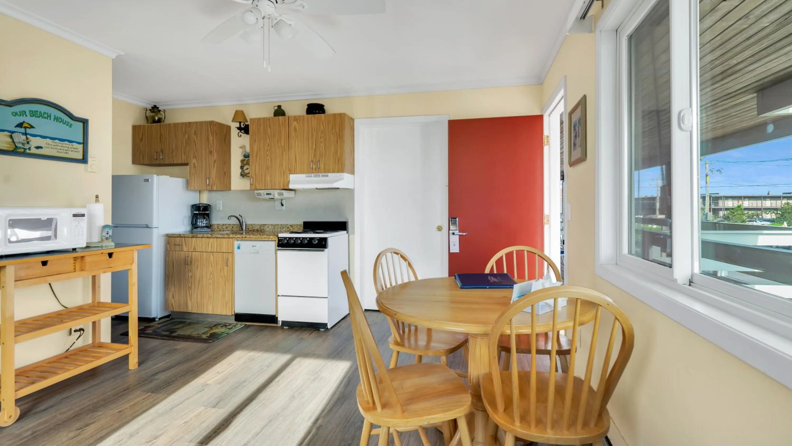 Montauk Oceanside Suites