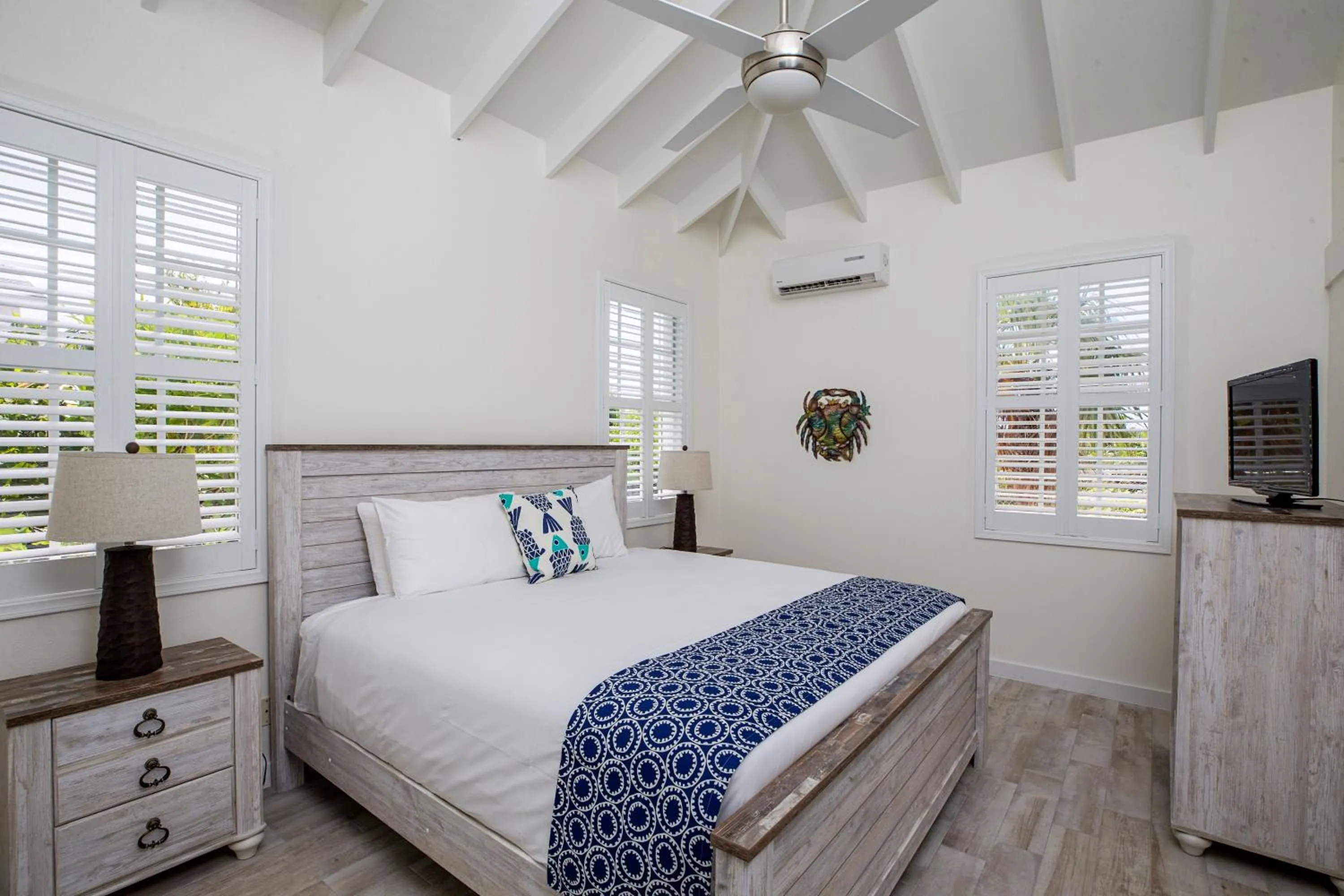 Bed in Ports of Call Resort