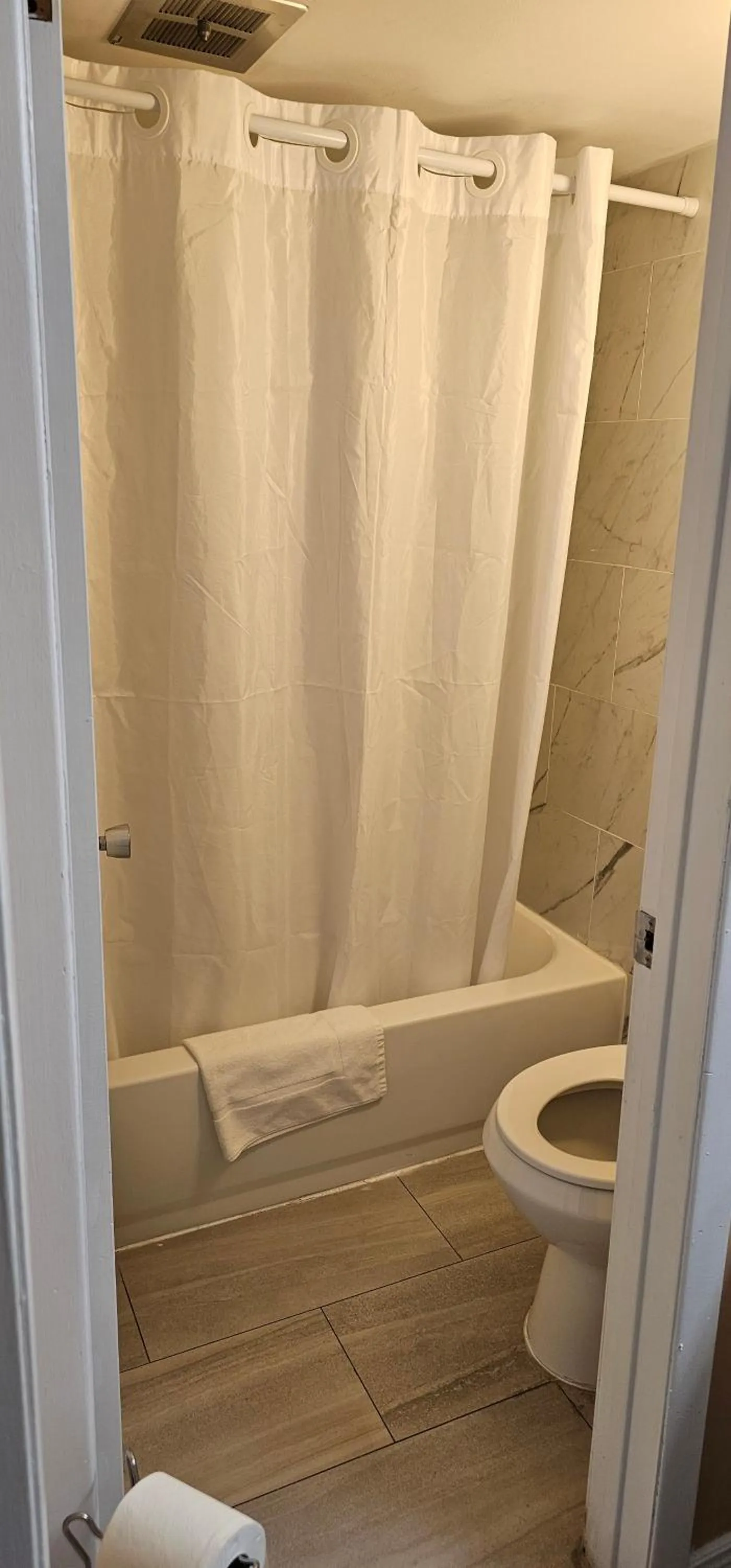 Town'n Country Motor Inn