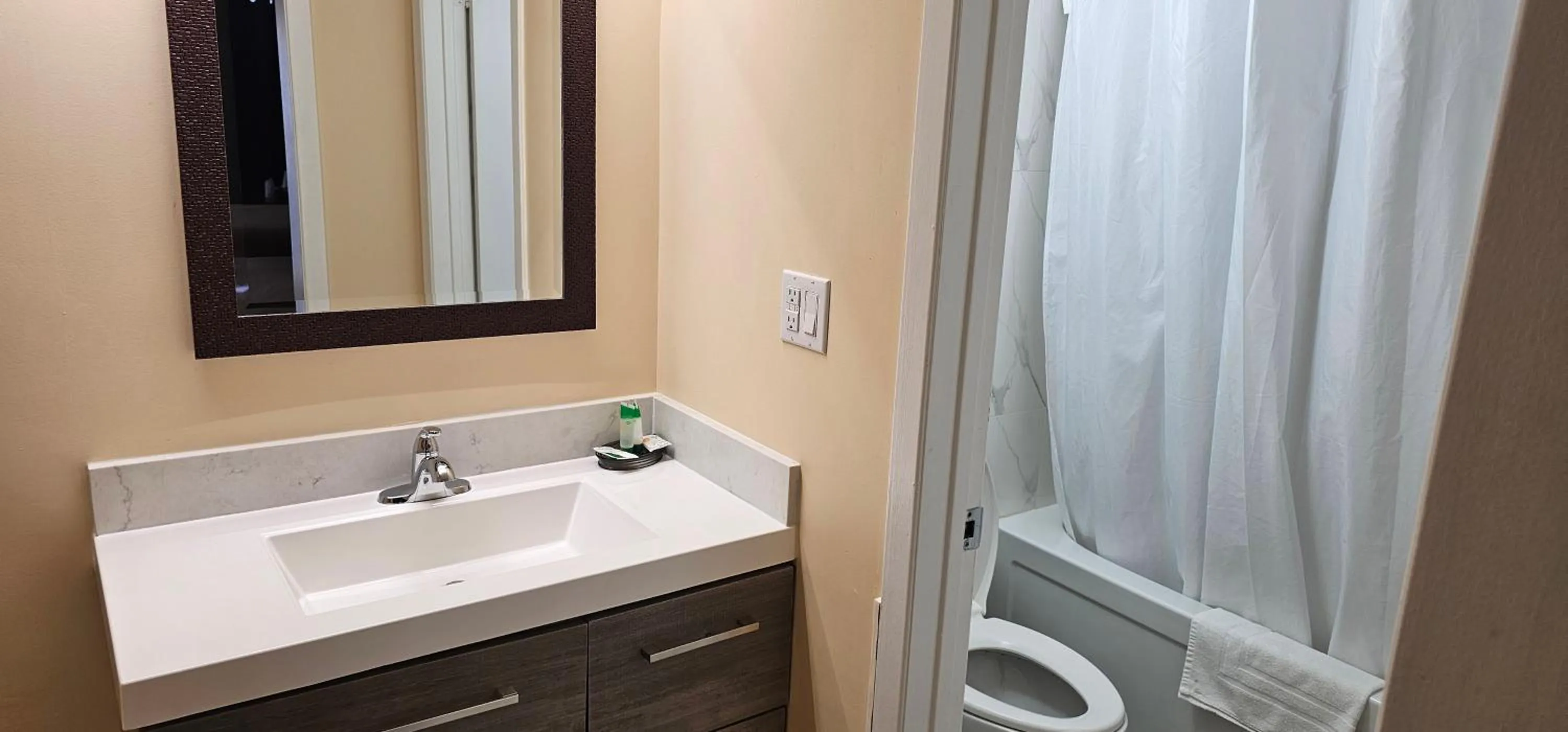 Town'n Country Motor Inn