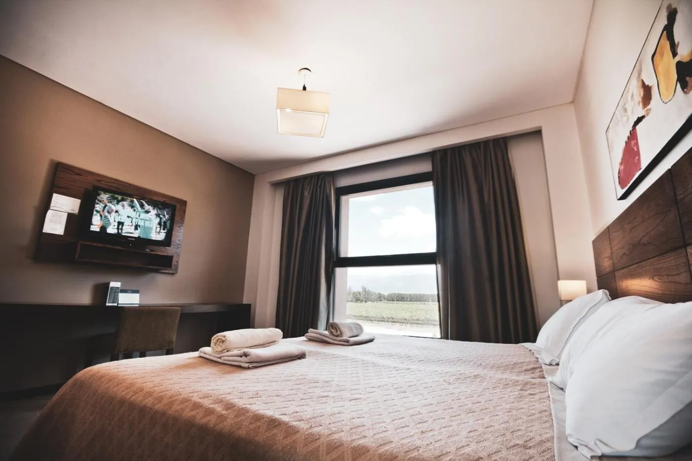 Mountain view, Bed in Fuente Mayor Hotel & Casino