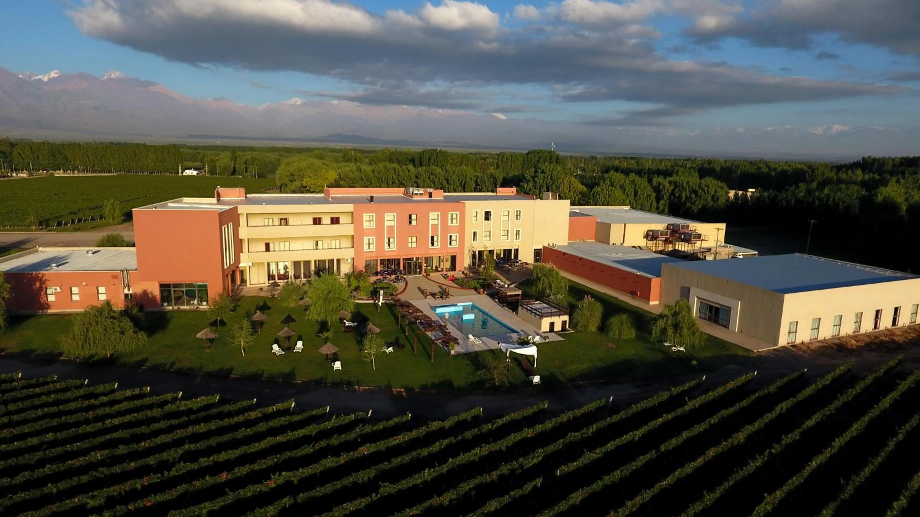 Patio in Fuente Mayor Hotel & Casino