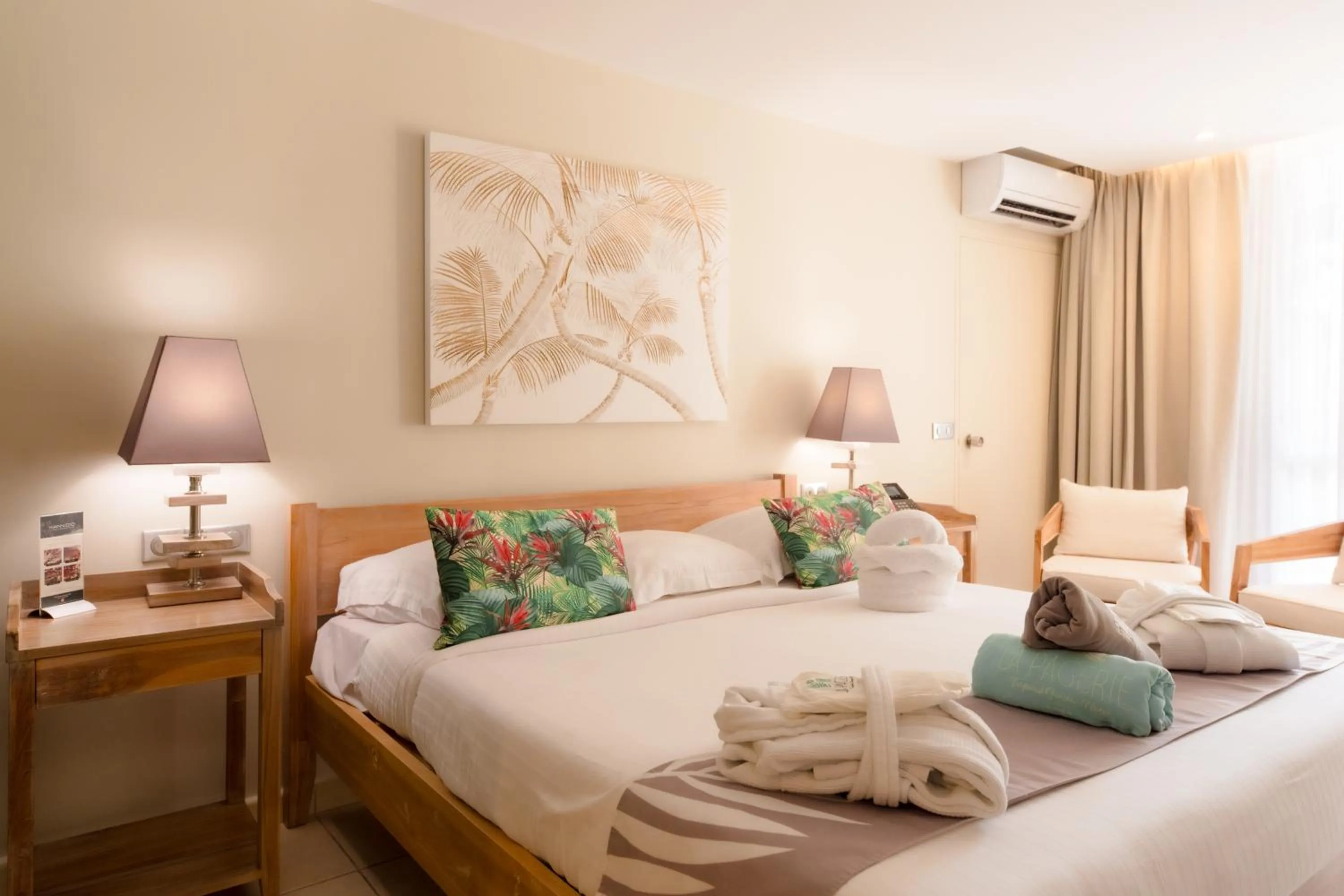 Bed in La Pagerie - Tropical Garden Hotel